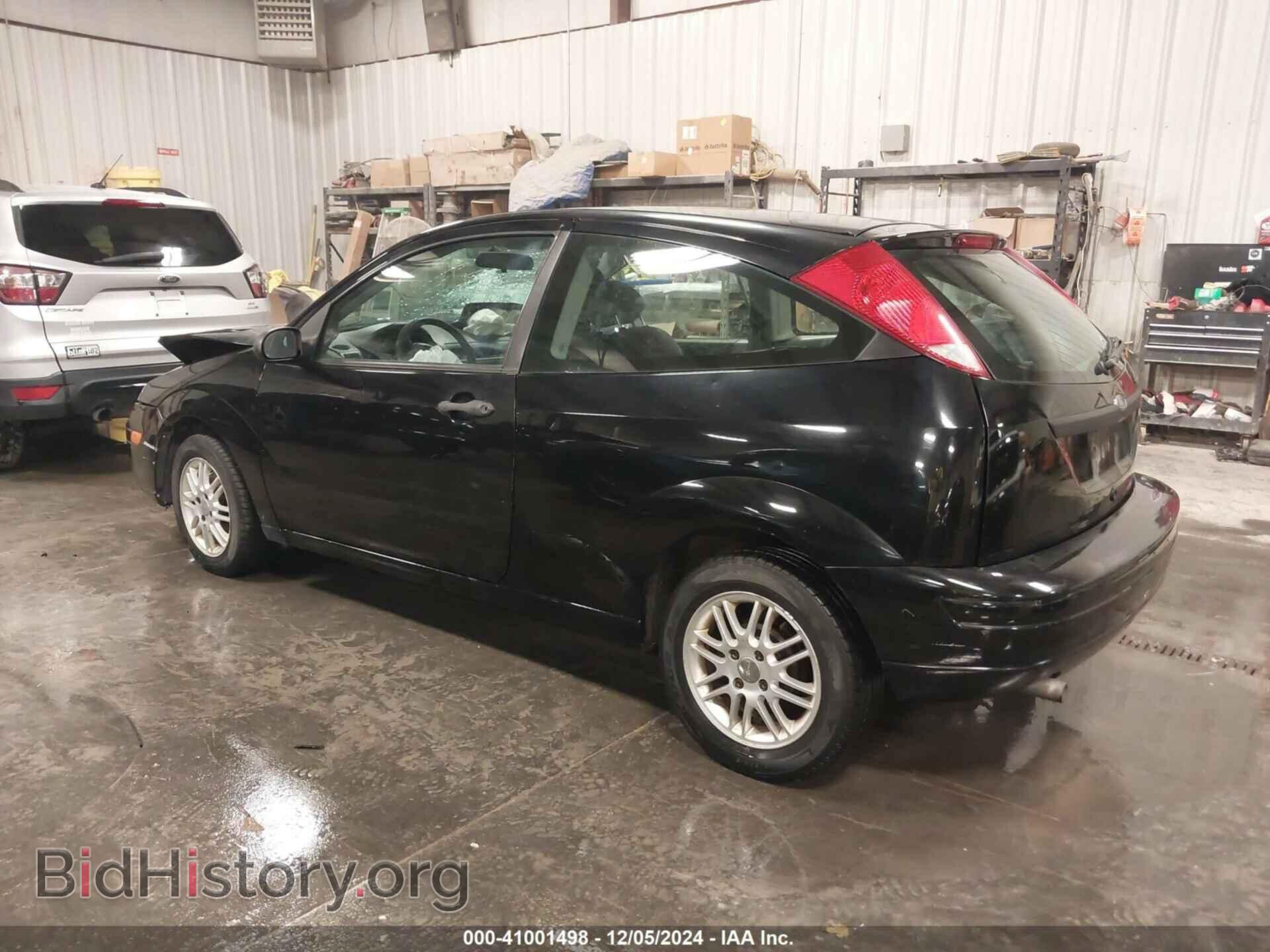 2007 FORD FOCUS - VIN: 1FAHP31N47W277838 - Фото 3