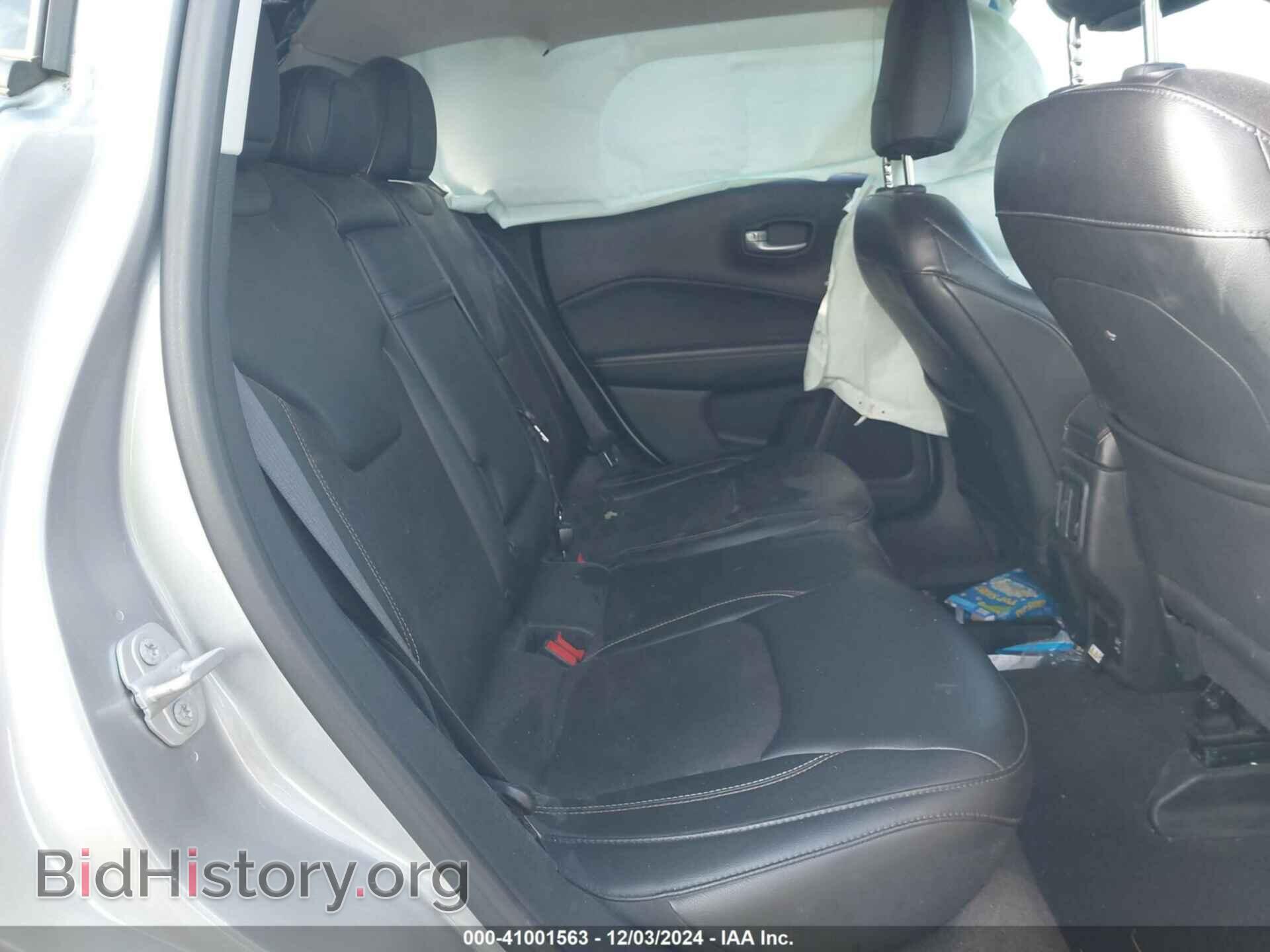 2018 JEEP COMPASS - VIN: 3C4NJDBB0JT238489 - Фото 8