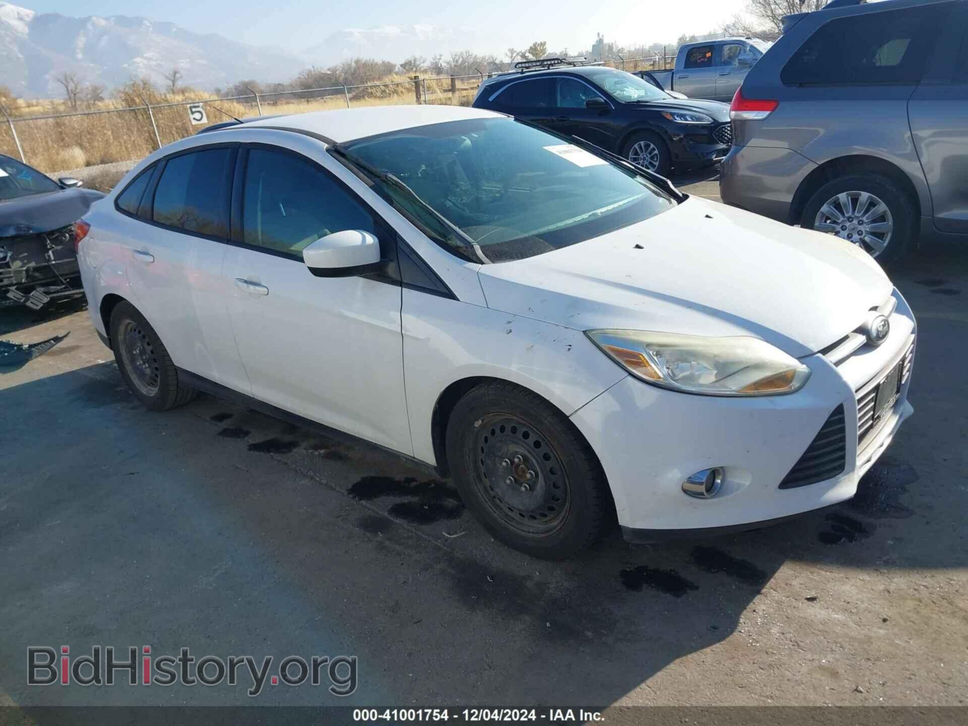 Фотография 1FAHP3F20CL349418 - FORD FOCUS 2012
