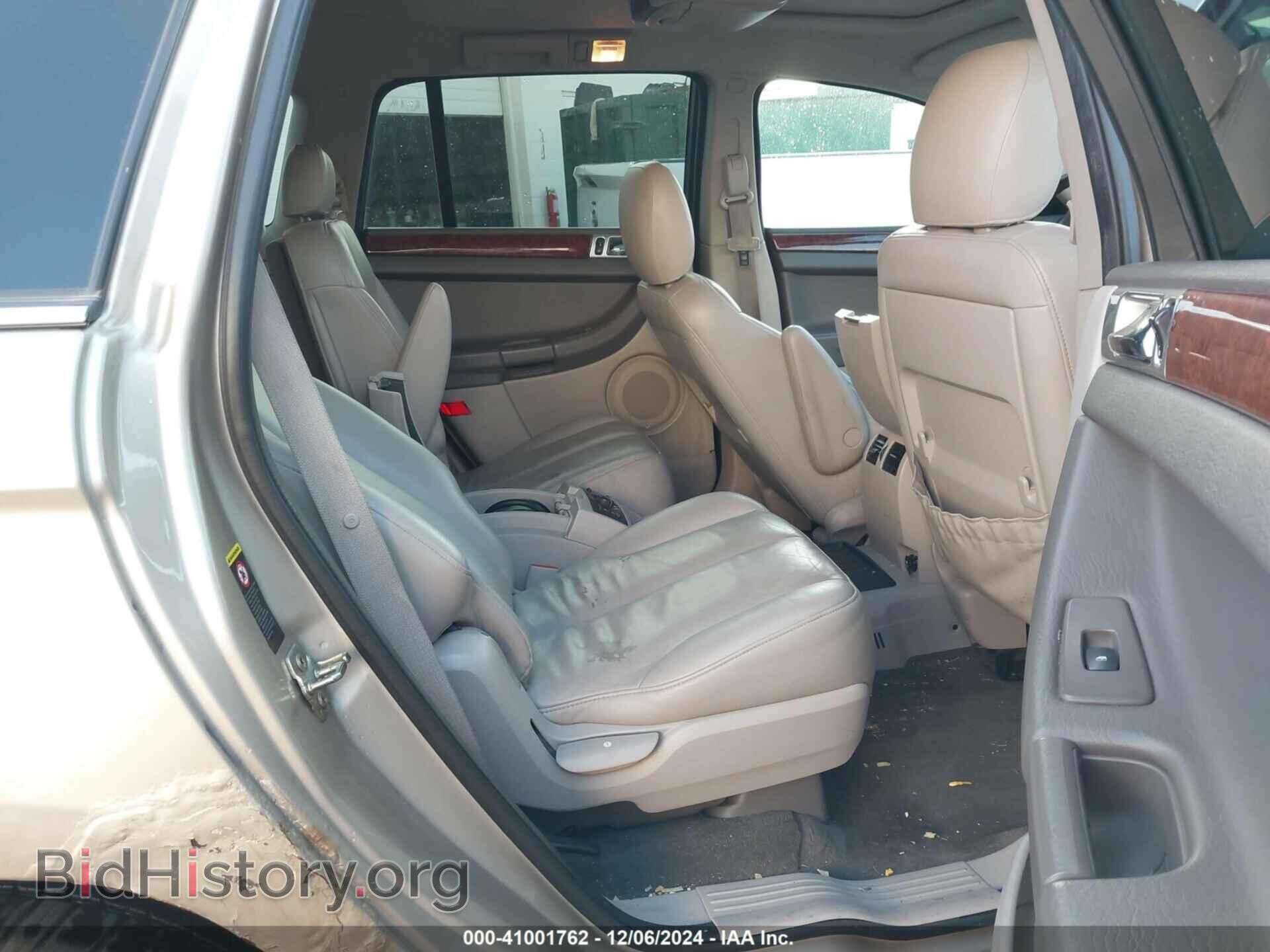 2005 CHRYSLER PACIFICA - VIN: 2C8GF68405R268713 - Photo 8