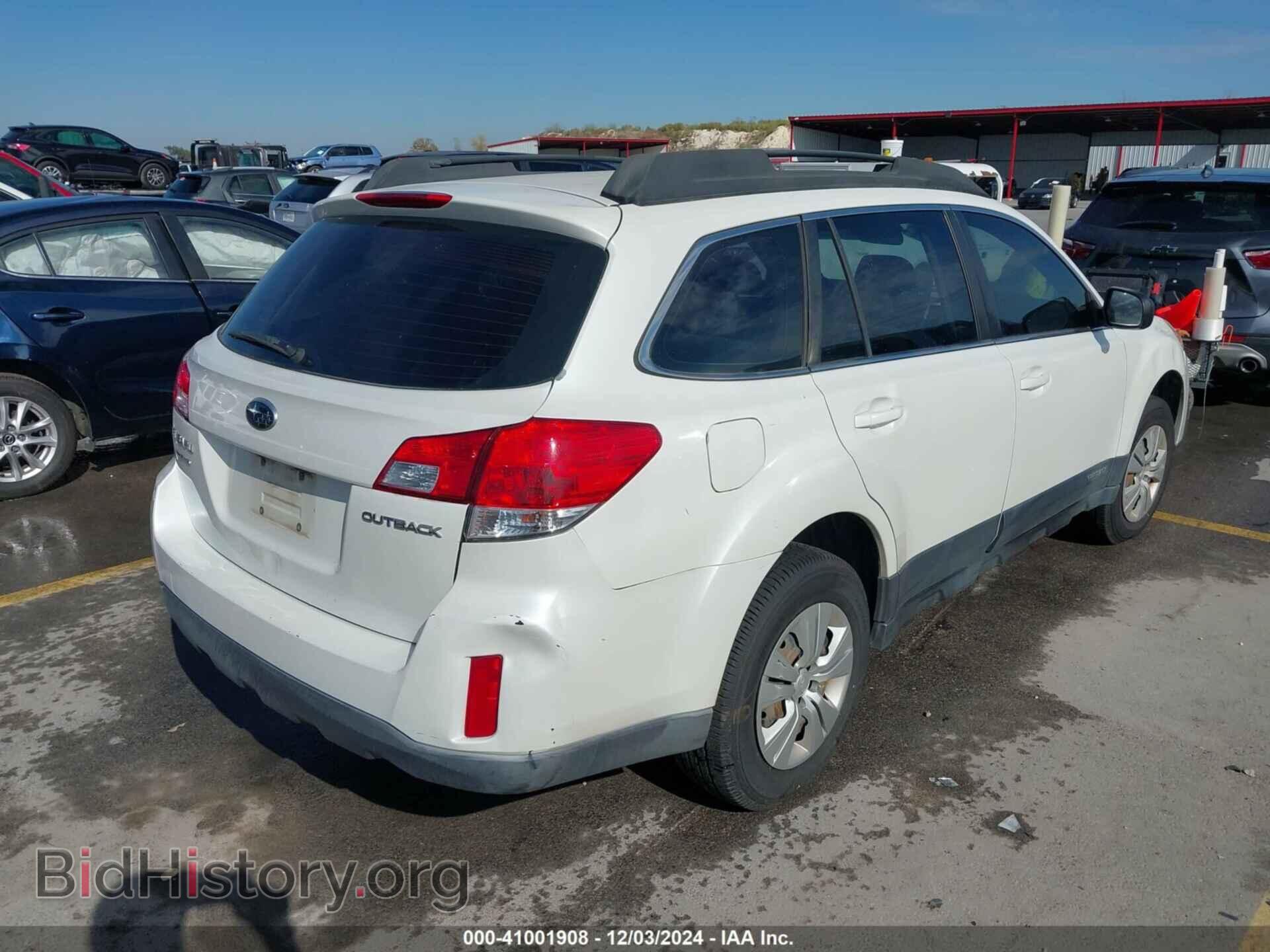 2014 SUBARU OUTBACK - VIN: 4S4BRCAC3E3242856 - Фото 4
