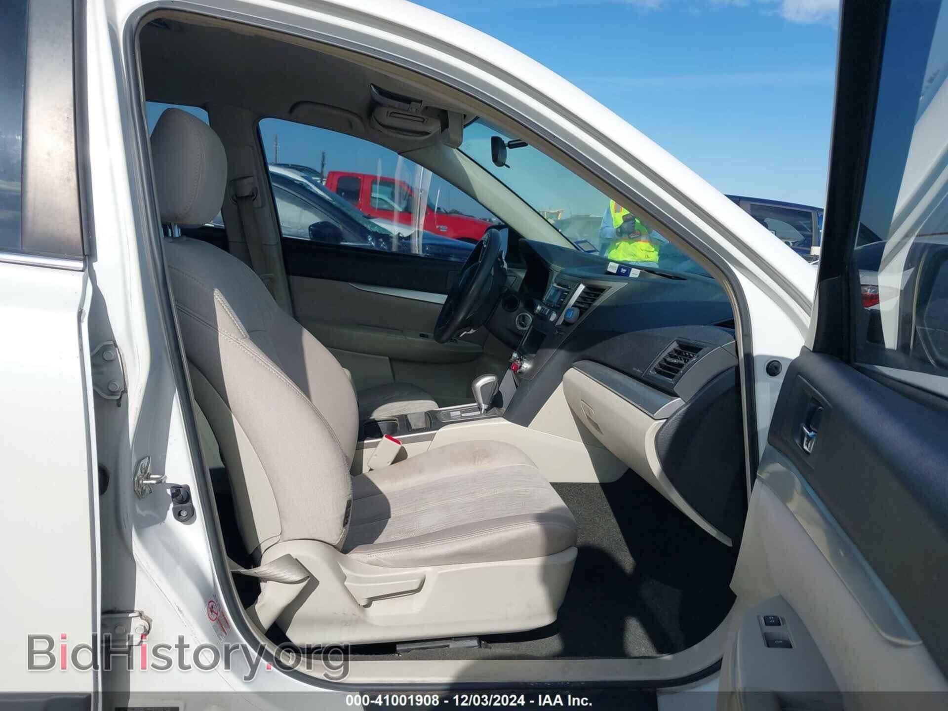 2014 SUBARU OUTBACK - VIN: 4S4BRCAC3E3242856 - Фото 5