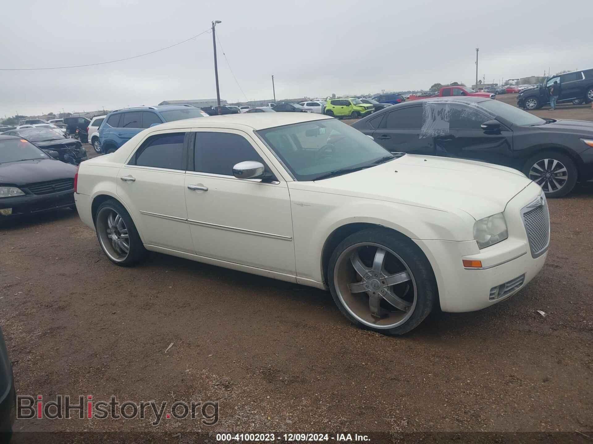 Photo 2C3CA5CV3AH327878 - CHRYSLER 300 2010