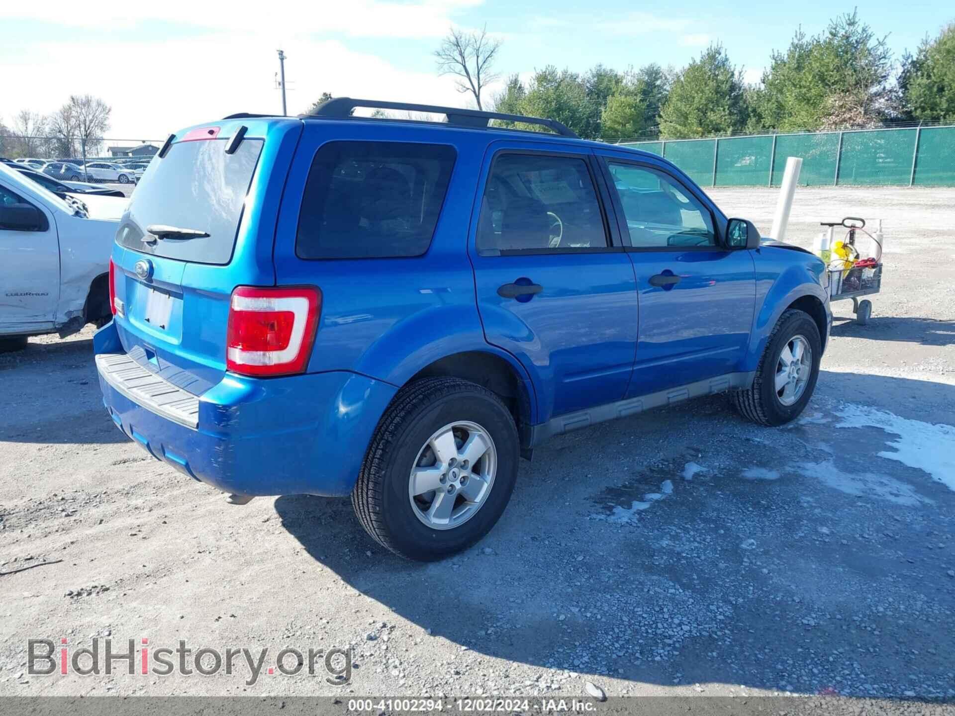 2011 FORD ESCAPE - VIN: 1FMCU0D70BKC16104 - Фото 4