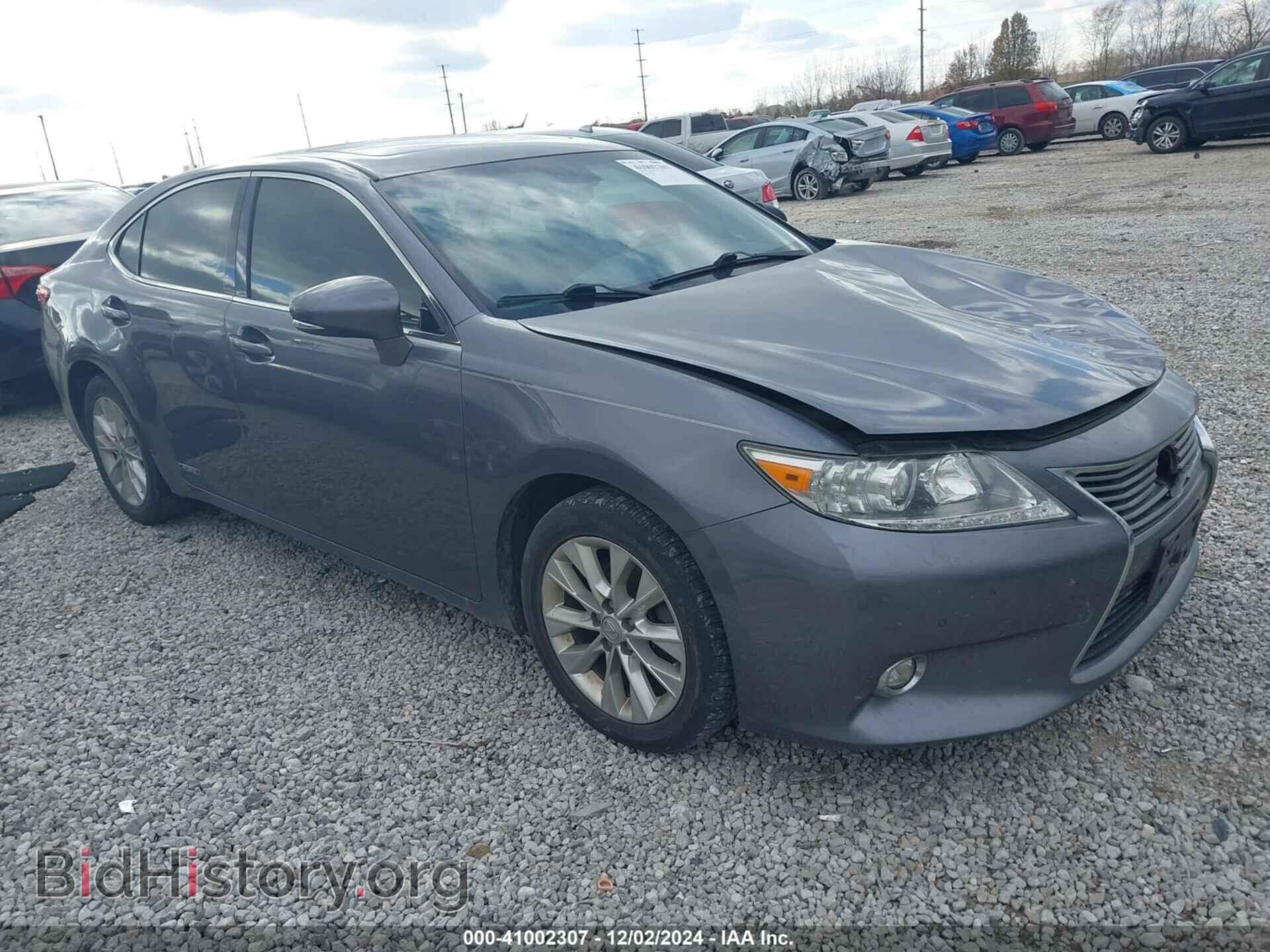 Фотография JTHBW1GGXE2054173 - LEXUS ES 300H 2014