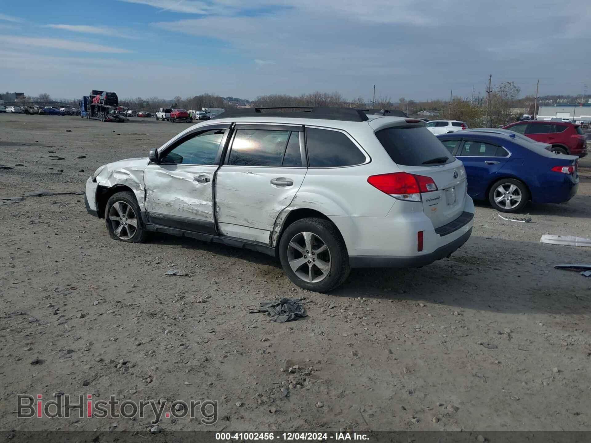 2013 SUBARU OUTBACK - VIN: 4S4BRBSC0D3219946 - Фото 3