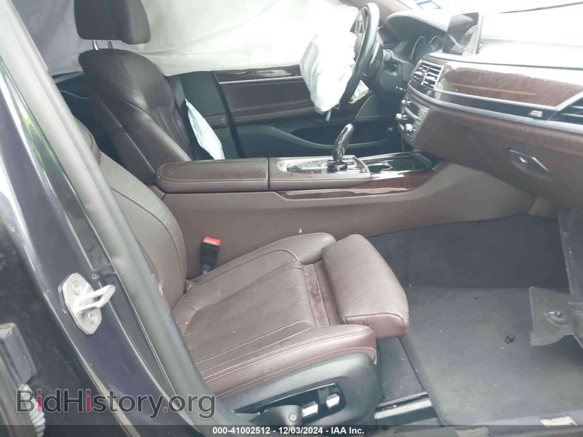 2019 BMW 740I - VIN: WBA7E2C55KB217051 - Фото 5