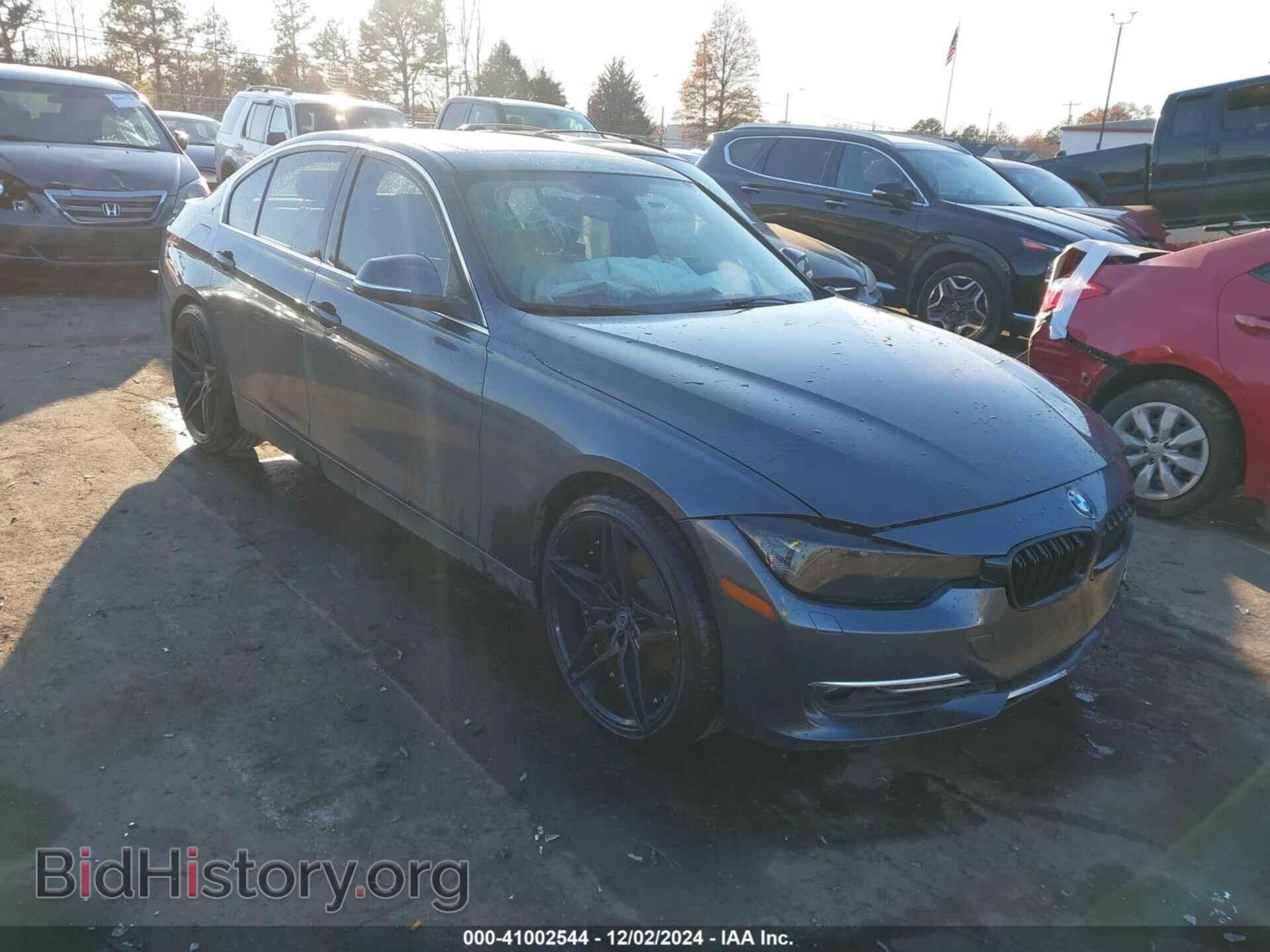 Photo WBA3A5C57DF358209 - BMW 328I 2013