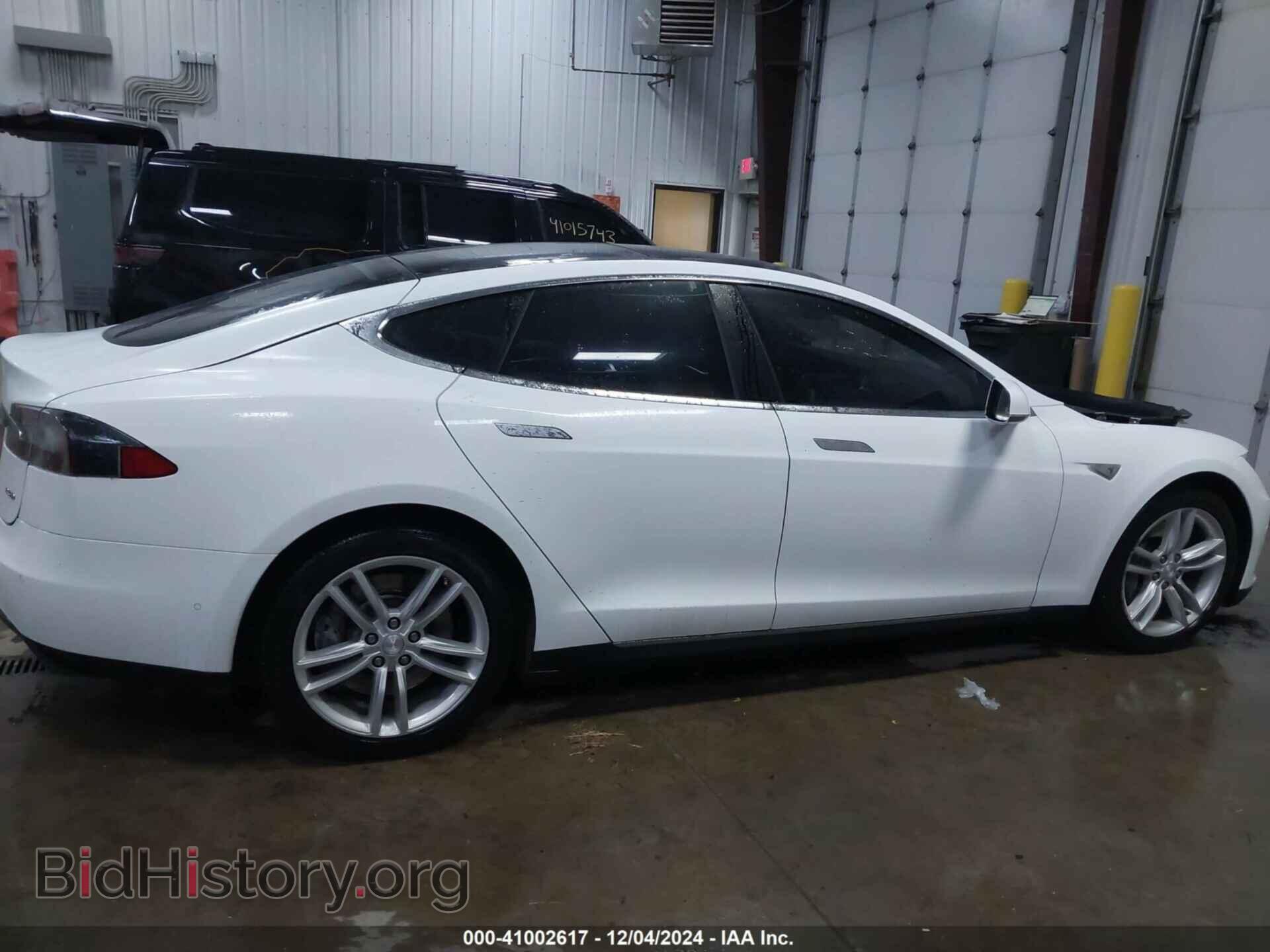 2015 TESLA MODEL S - VIN: 5YJSA1H23FF086058 - Фото 14