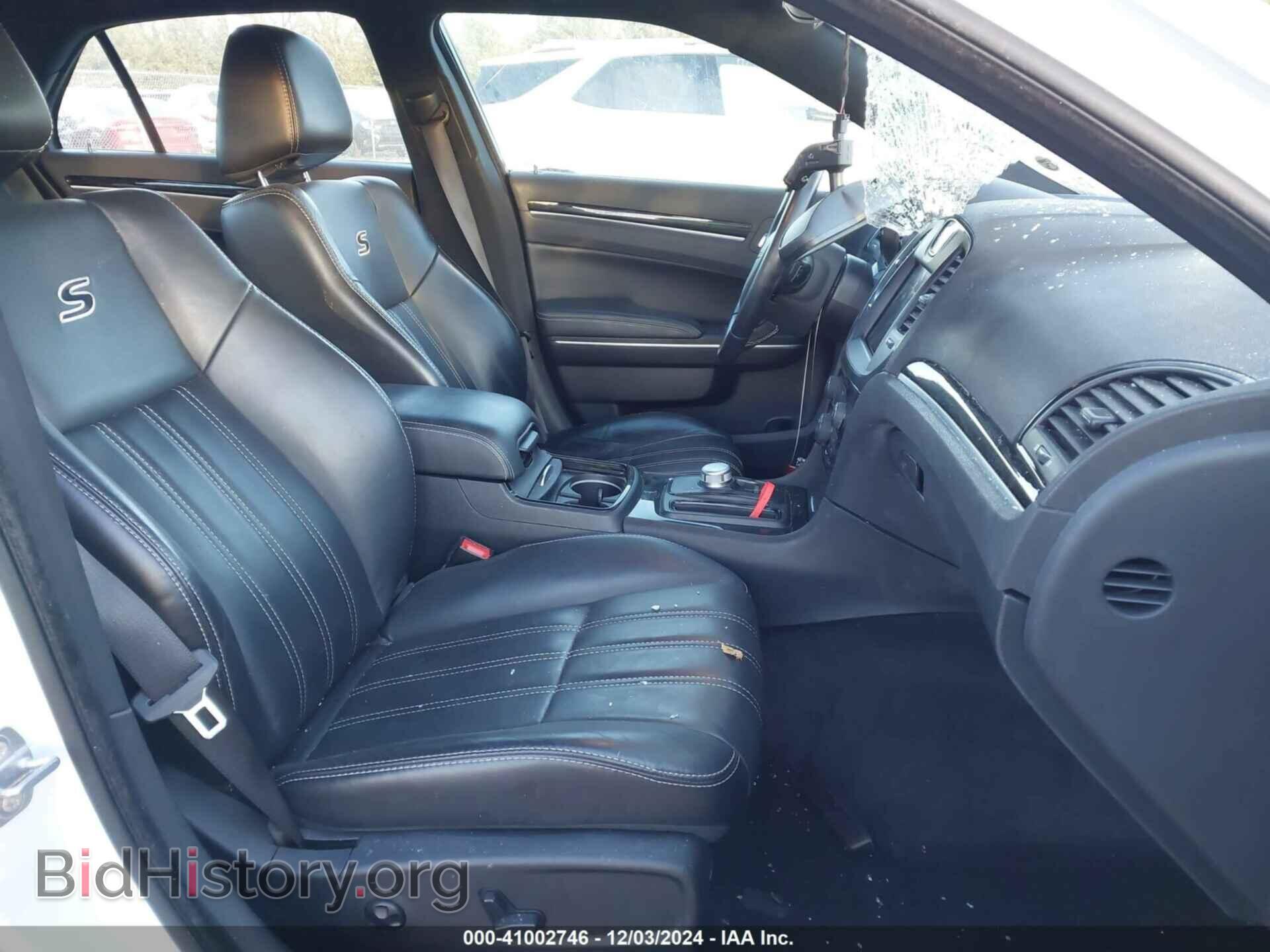 2017 CHRYSLER 300 - VIN: 2C3CCAGG2HH507054 - Фото 5
