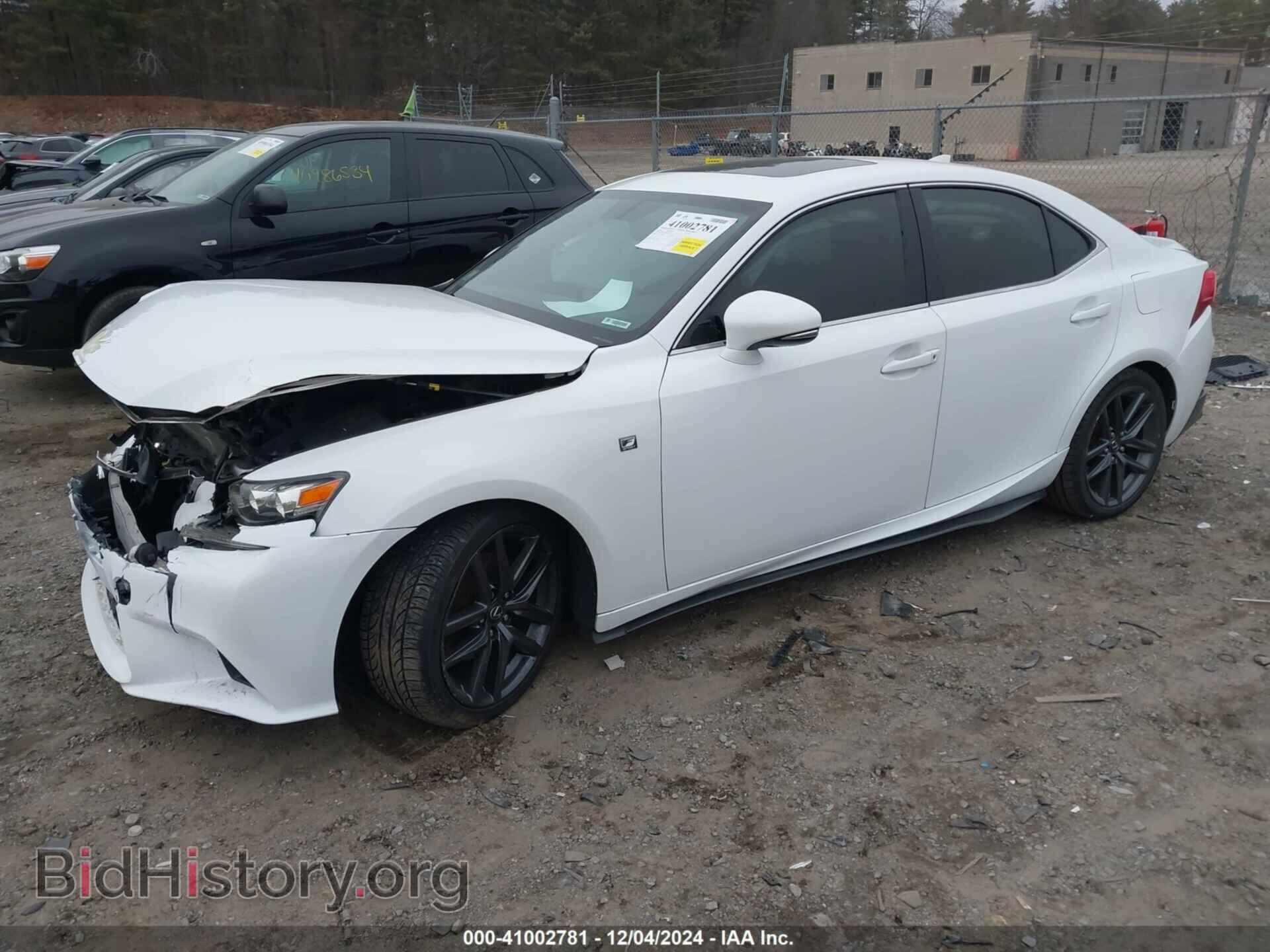 2014 LEXUS IS 250 - VIN: JTHCF1D21E5014124 - Photo 2