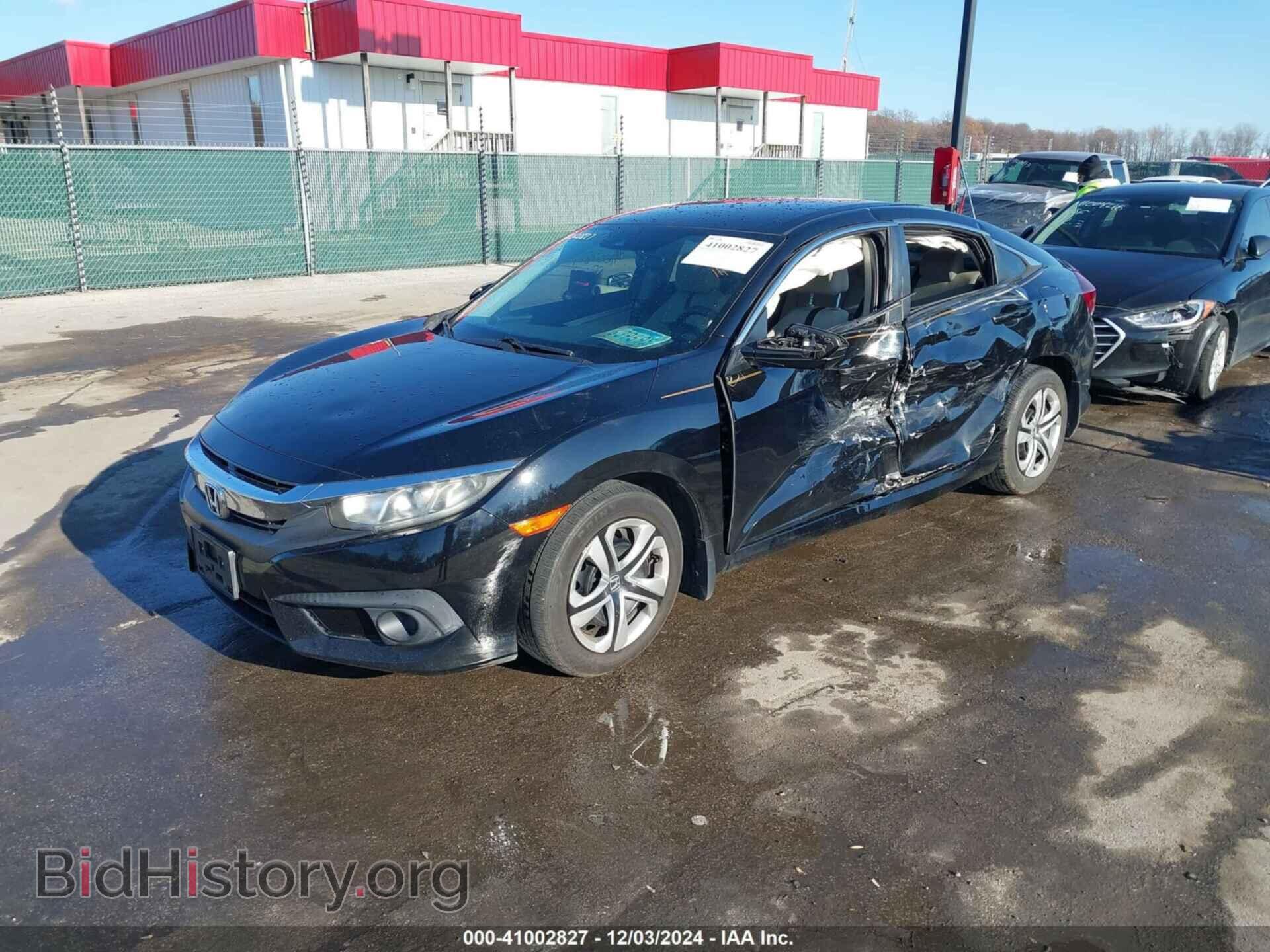 2017 HONDA CIVIC - VIN: 19XFC2F6XHE225196 - Фото 2