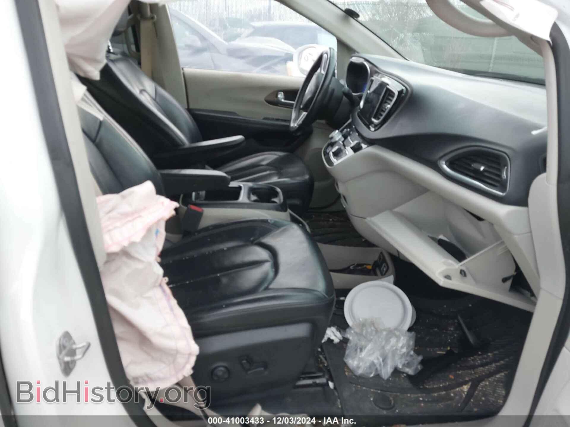 2018 CHRYSLER PACIFICA - VIN: 2C4RC1EG4JR167043 - Photo 5