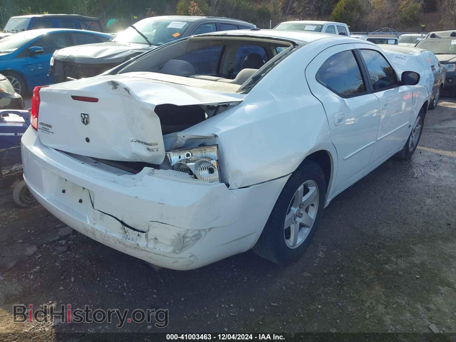 2010 DODGE CHARGER - VIN: 2B3CA3CV8AH286231 - Фото 4