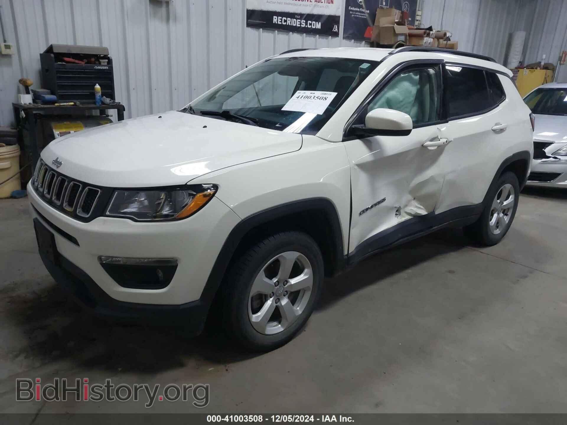 2019 JEEP COMPASS - VIN: 3C4NJDBB5KT675339 - Фото 2