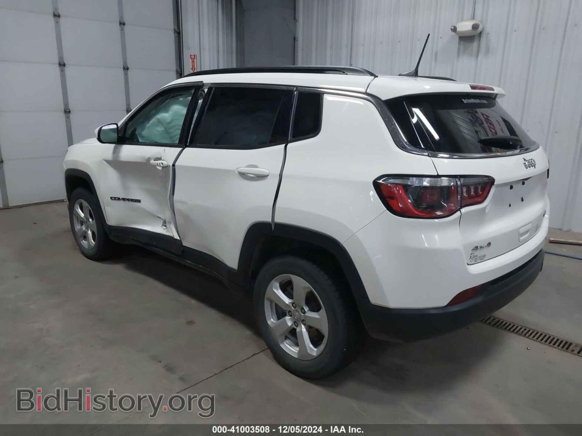 2019 JEEP COMPASS - VIN: 3C4NJDBB5KT675339 - Фото 3