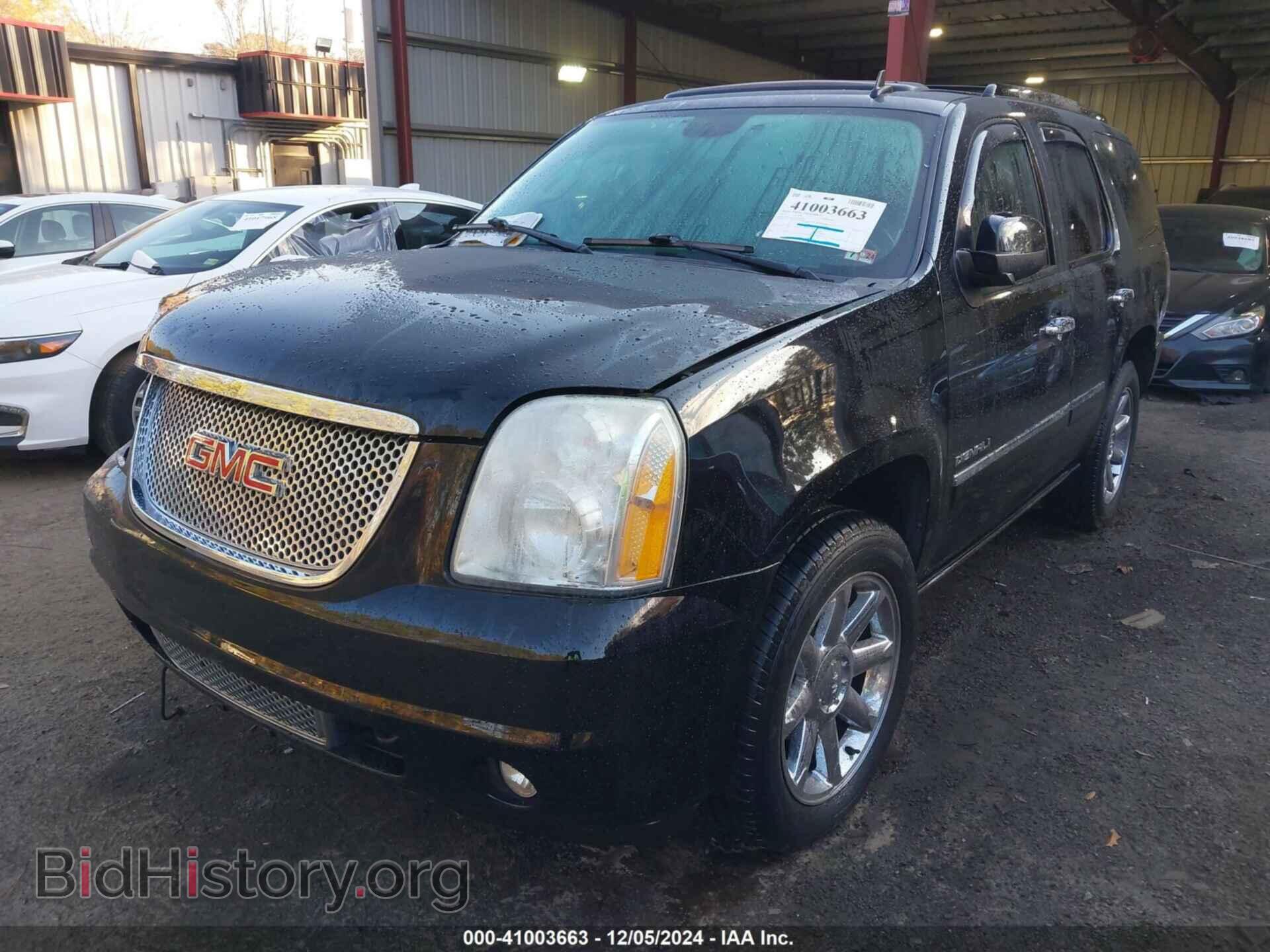 2010 GMC YUKON - VIN: 1GKUKEEF7AR189320 - Photo 2