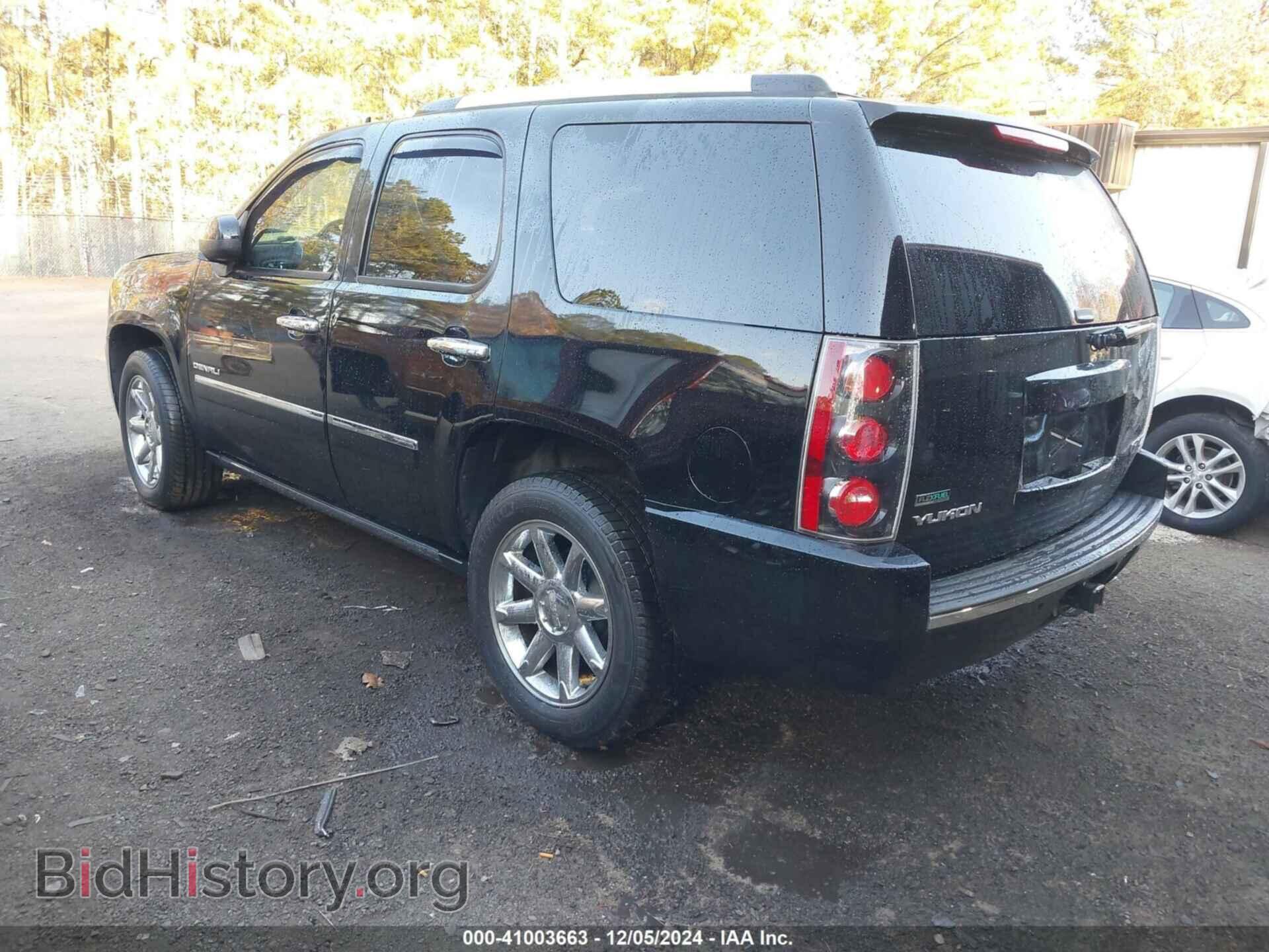 2010 GMC YUKON - VIN: 1GKUKEEF7AR189320 - Photo 3