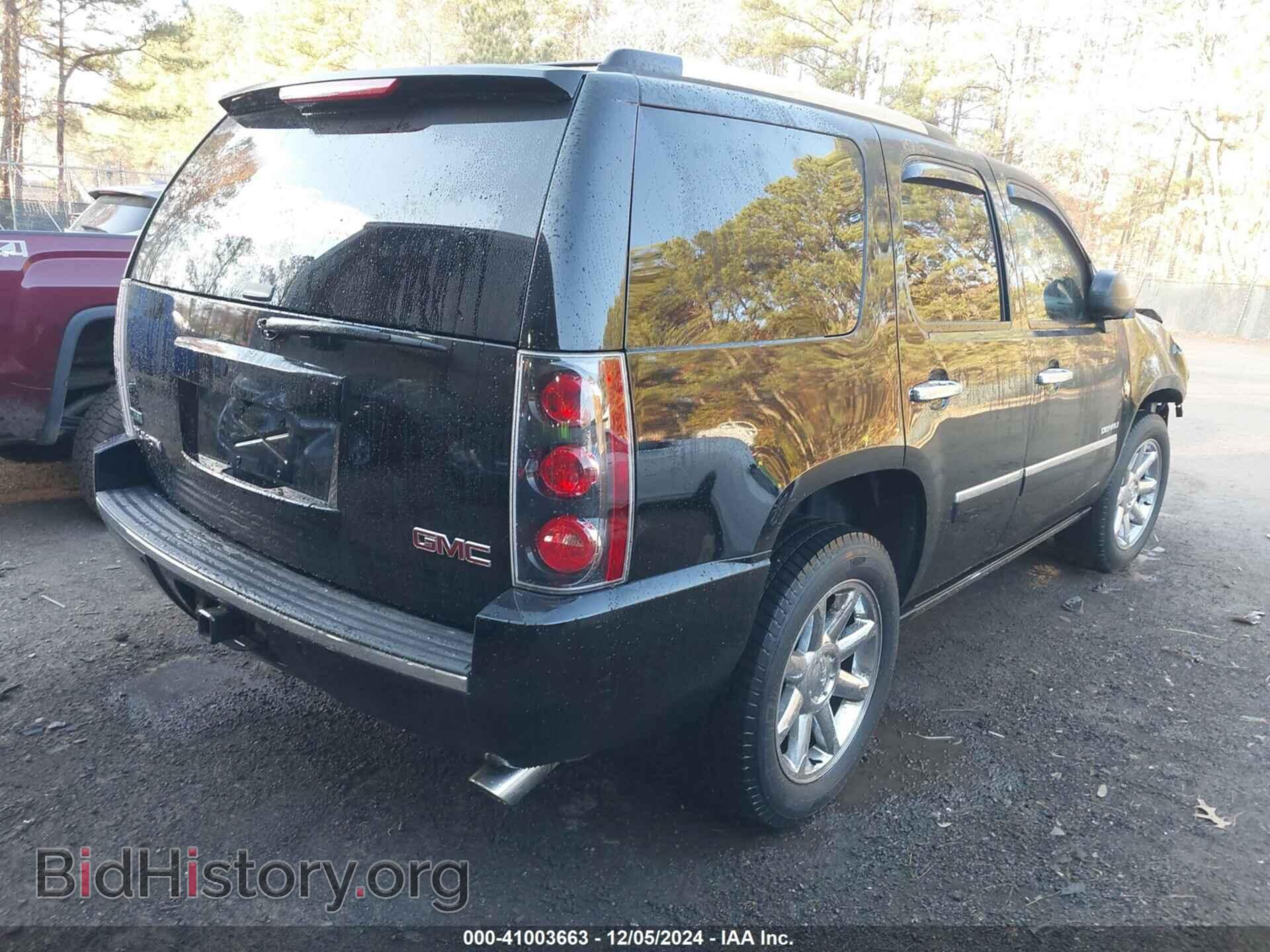 2010 GMC YUKON - VIN: 1GKUKEEF7AR189320 - Photo 4