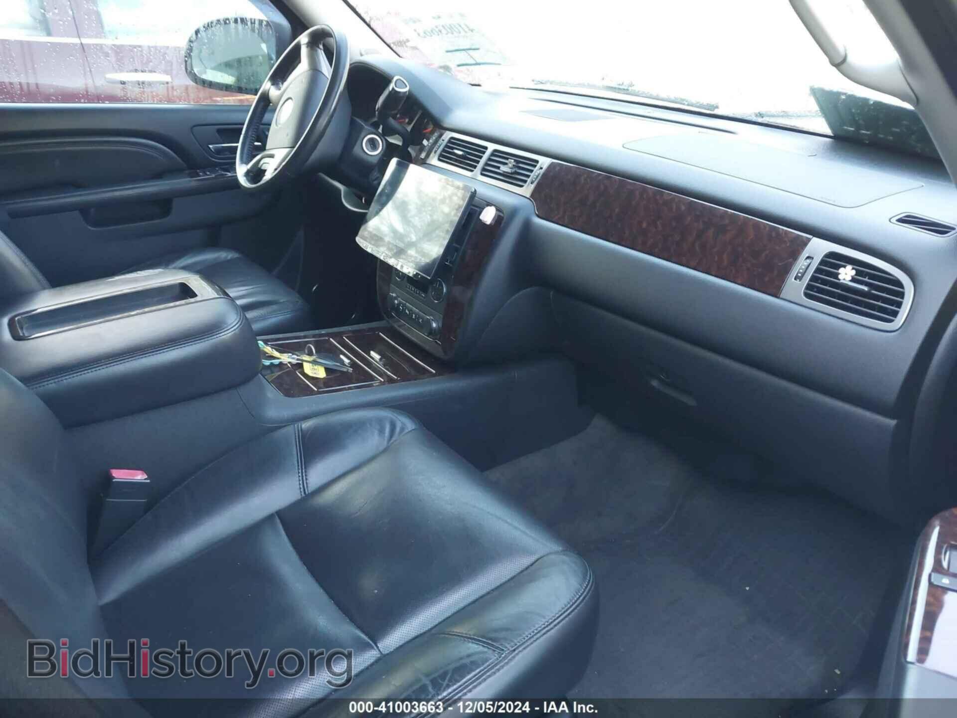 2010 GMC YUKON - VIN: 1GKUKEEF7AR189320 - Photo 5