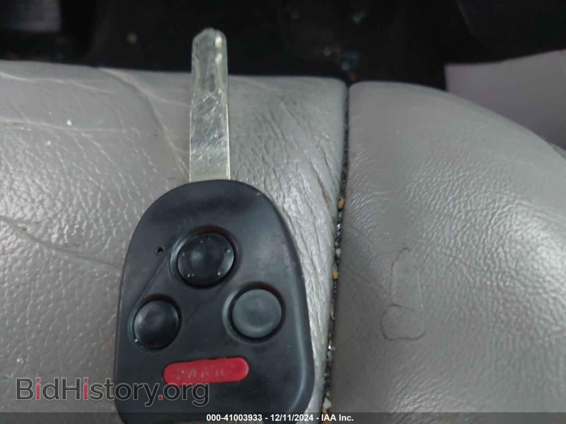 2011 HONDA PILOT - VIN: 5FNYF3H50BB018456 - Фото 11