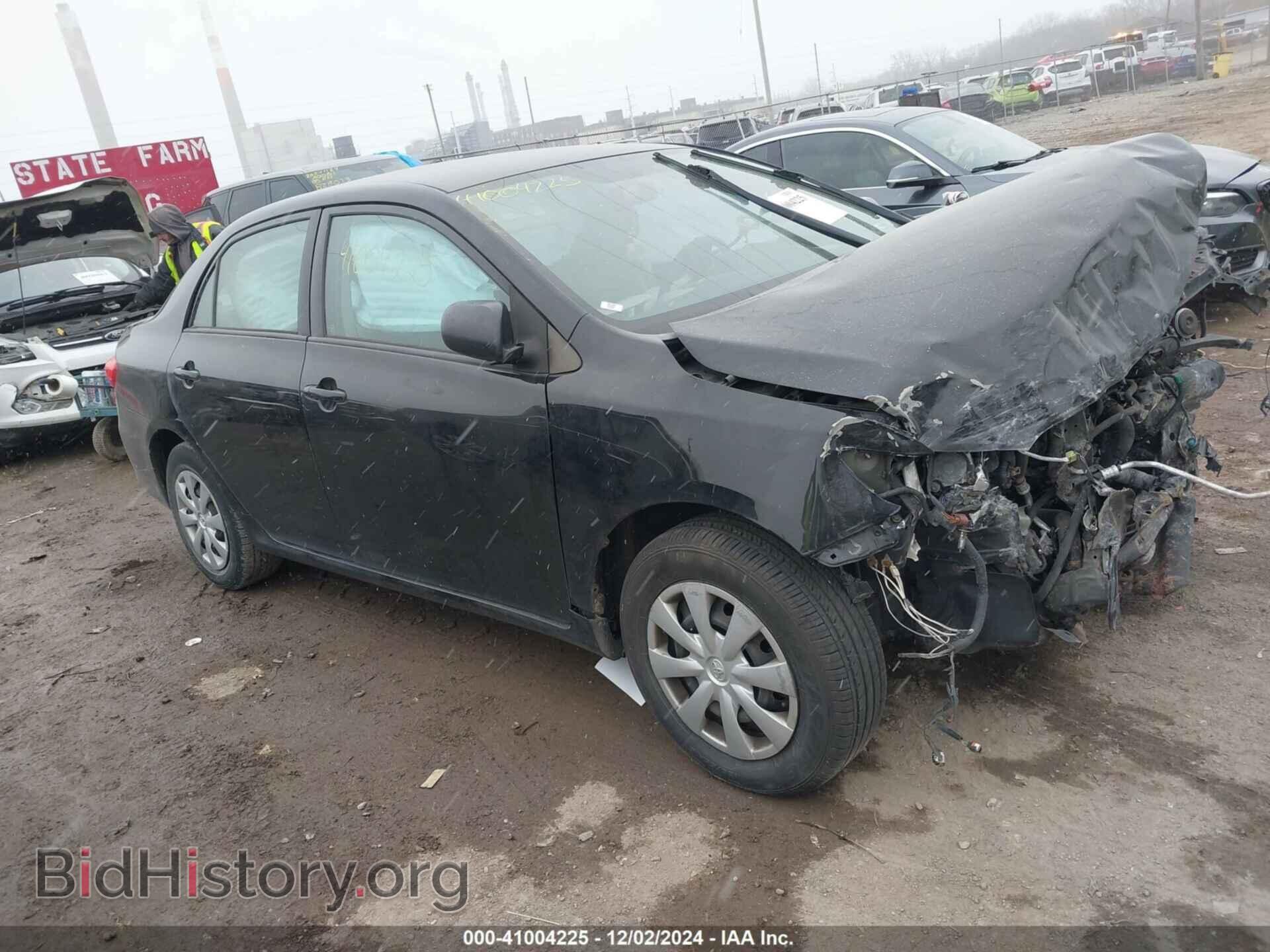 Photo 2T1BU4EE4BC687405 - TOYOTA COROLLA 2011