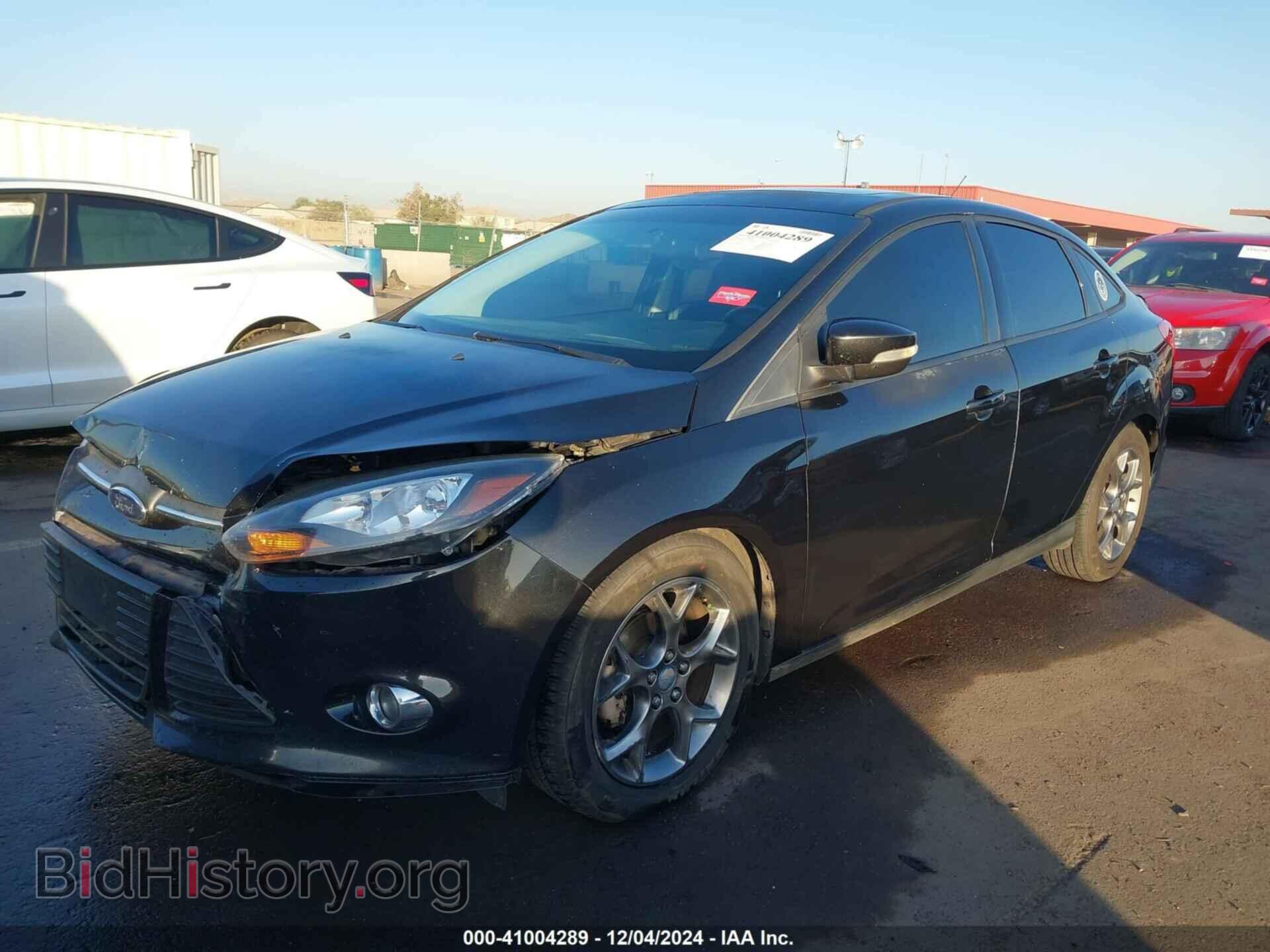 2013 FORD FOCUS - VIN: 1FADP3F25DL201135 - Фото 2