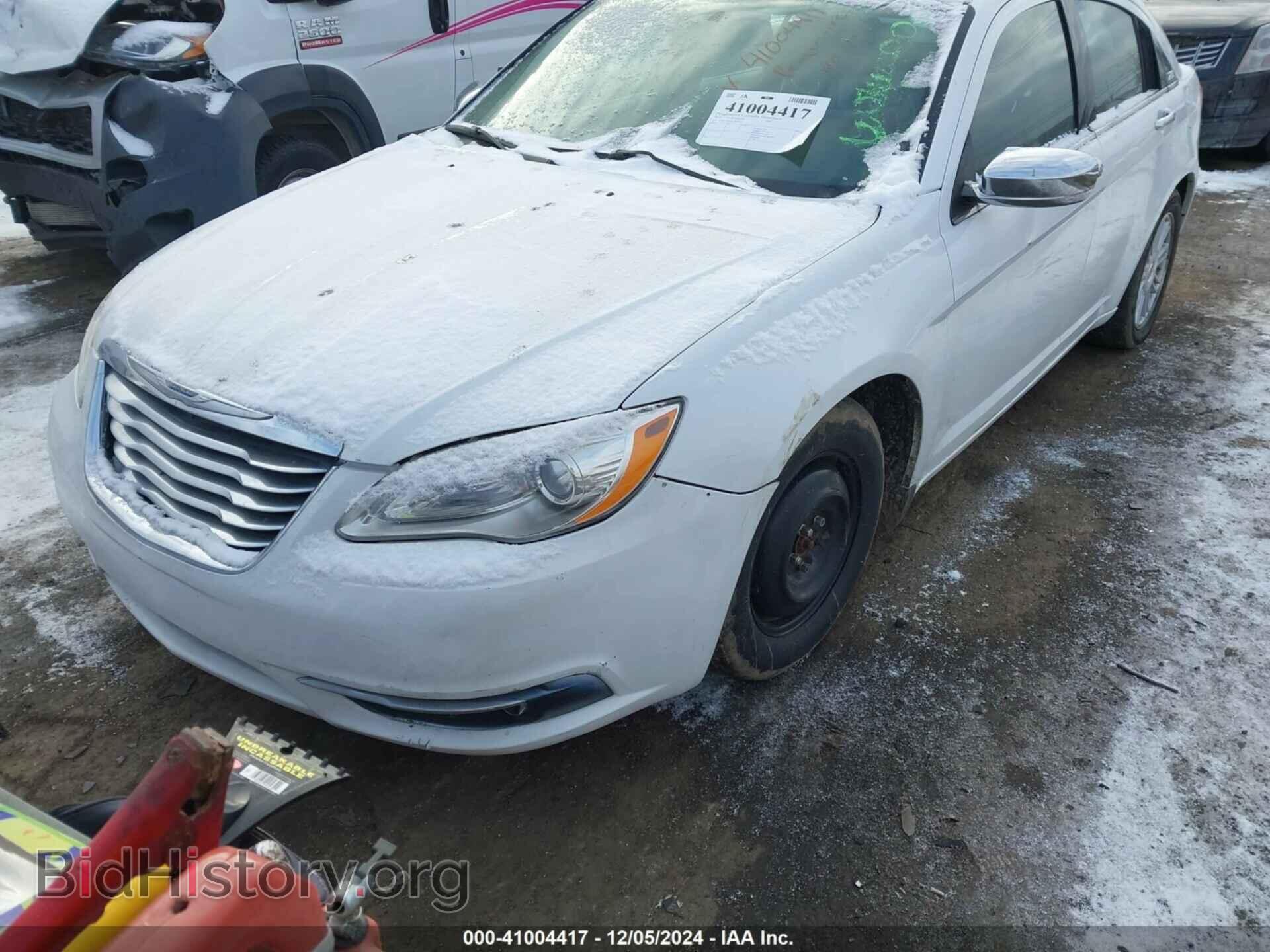2012 CHRYSLER 200 - VIN: 1C3CCBCB5CN109353 - Photo 2