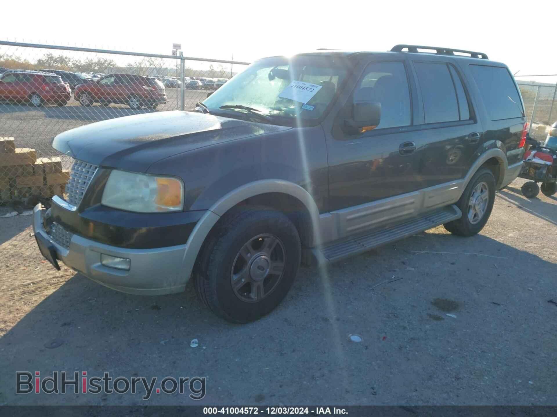 2005 FORD EXPEDITION - VIN: 1FMPU17565LA92176 - Фото 2