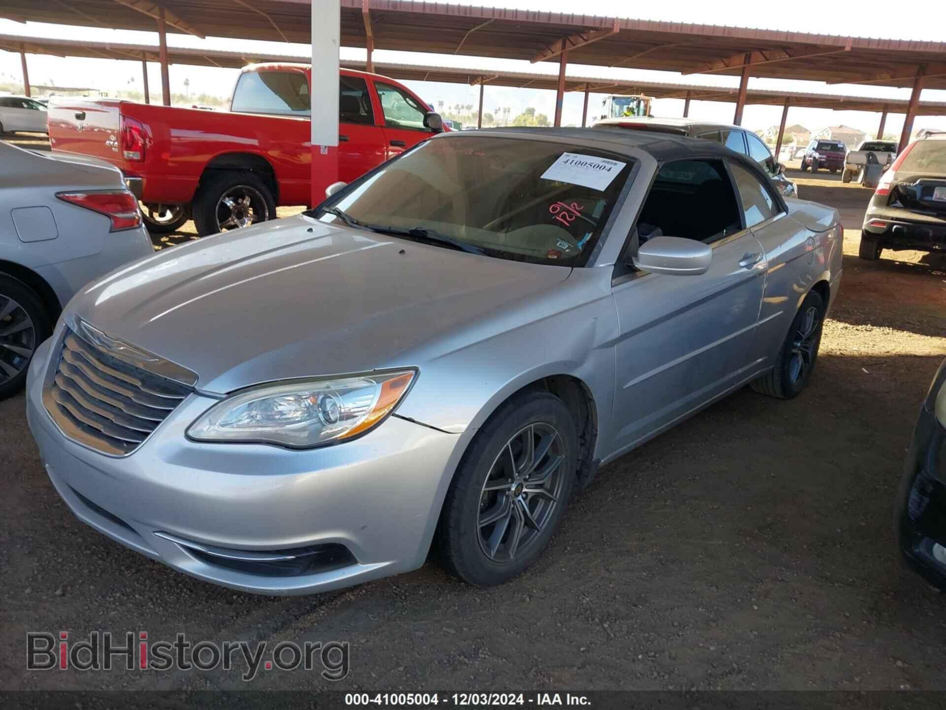 2012 CHRYSLER 200 - VIN: 1C3BCBEG5CN276087 - Фото 2