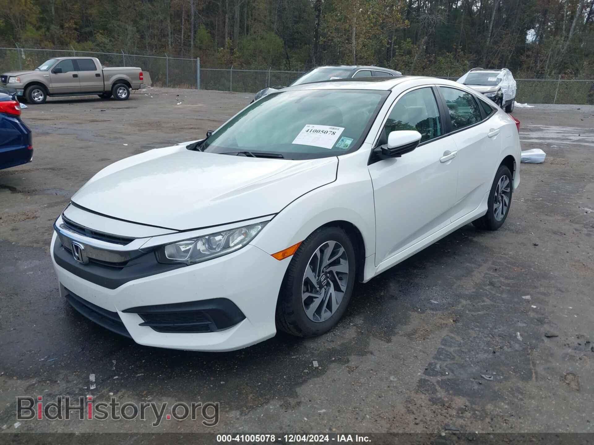 2017 HONDA CIVIC - VIN: 19XFC2F75HE004100 - Photo 2
