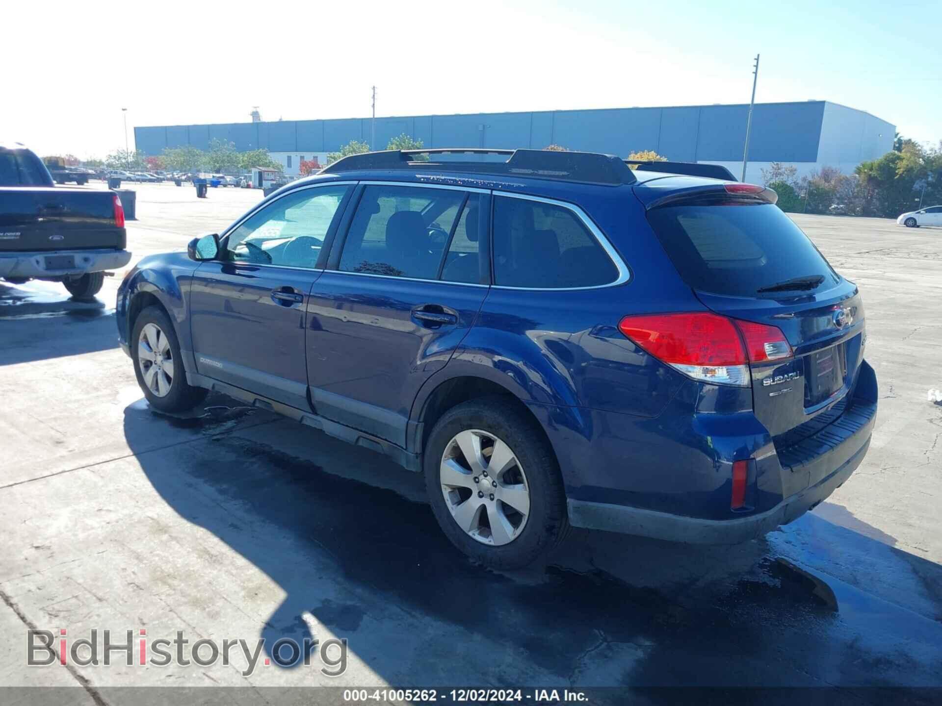 2011 SUBARU OUTBACK - VIN: 4S4BRBGC8B3427028 - Фото 3