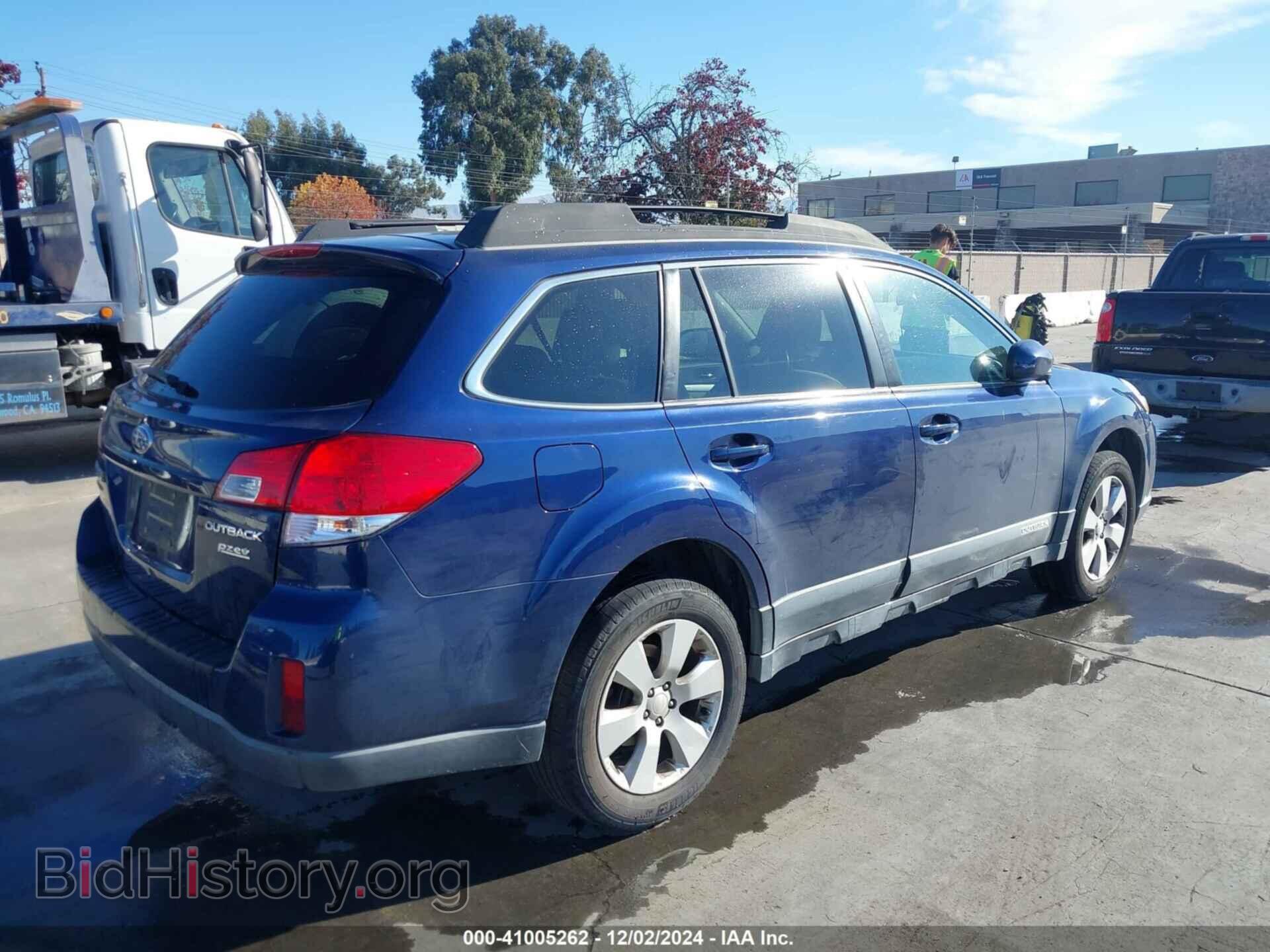 2011 SUBARU OUTBACK - VIN: 4S4BRBGC8B3427028 - Фото 4