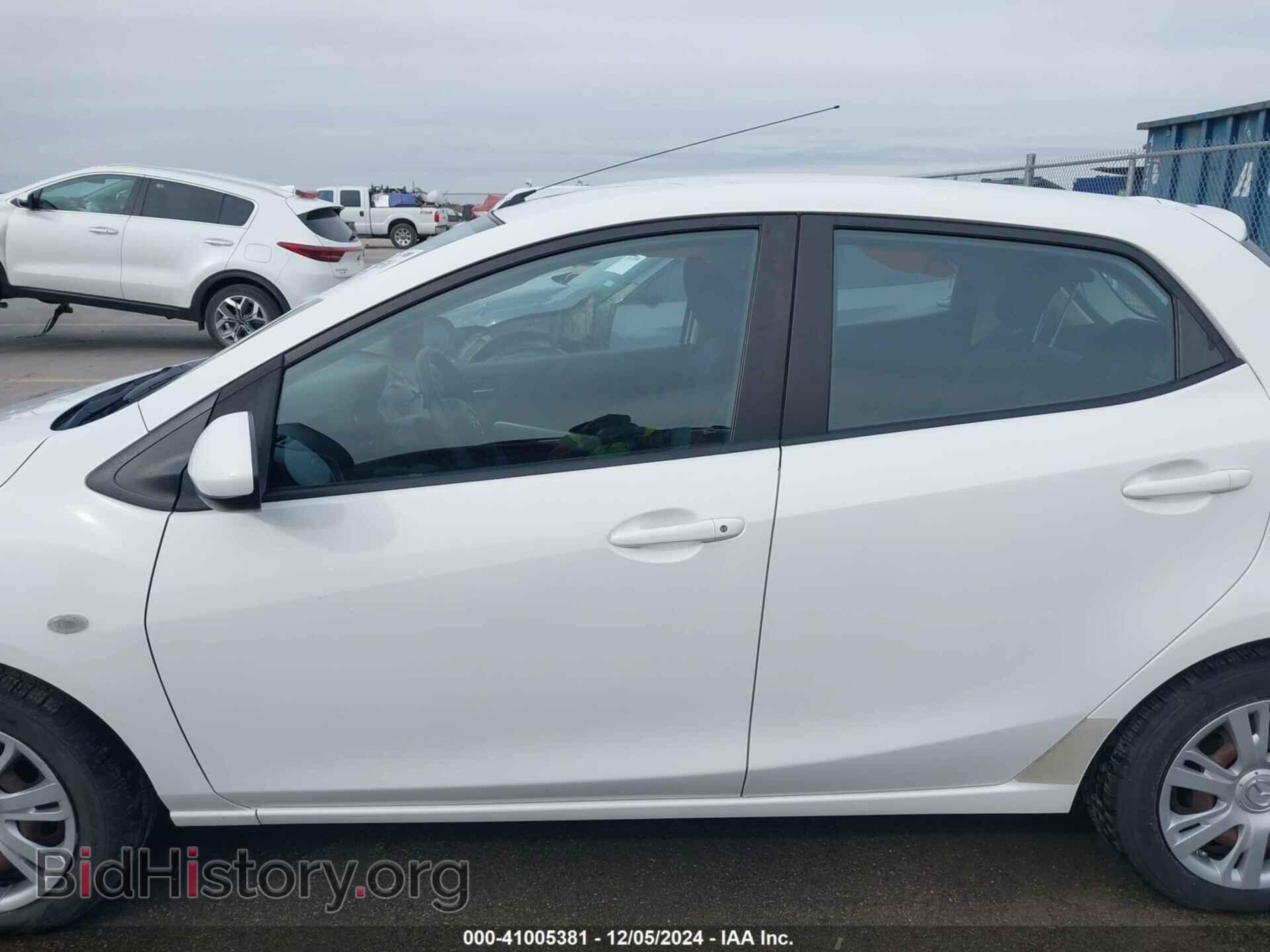 2014 MAZDA MAZDA2 - VIN: JM1DE1KZ8E0186155 - Фото 14