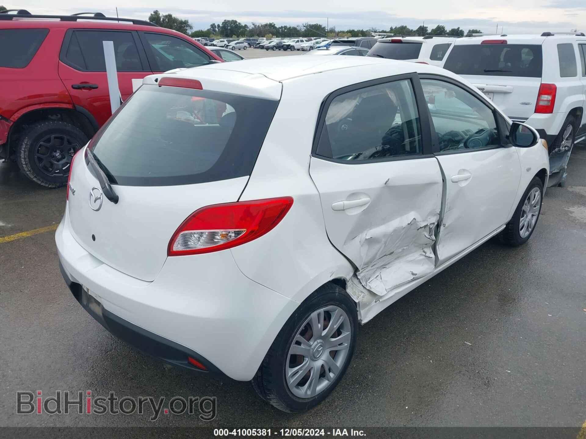 2014 MAZDA MAZDA2 - VIN: JM1DE1KZ8E0186155 - Фото 4