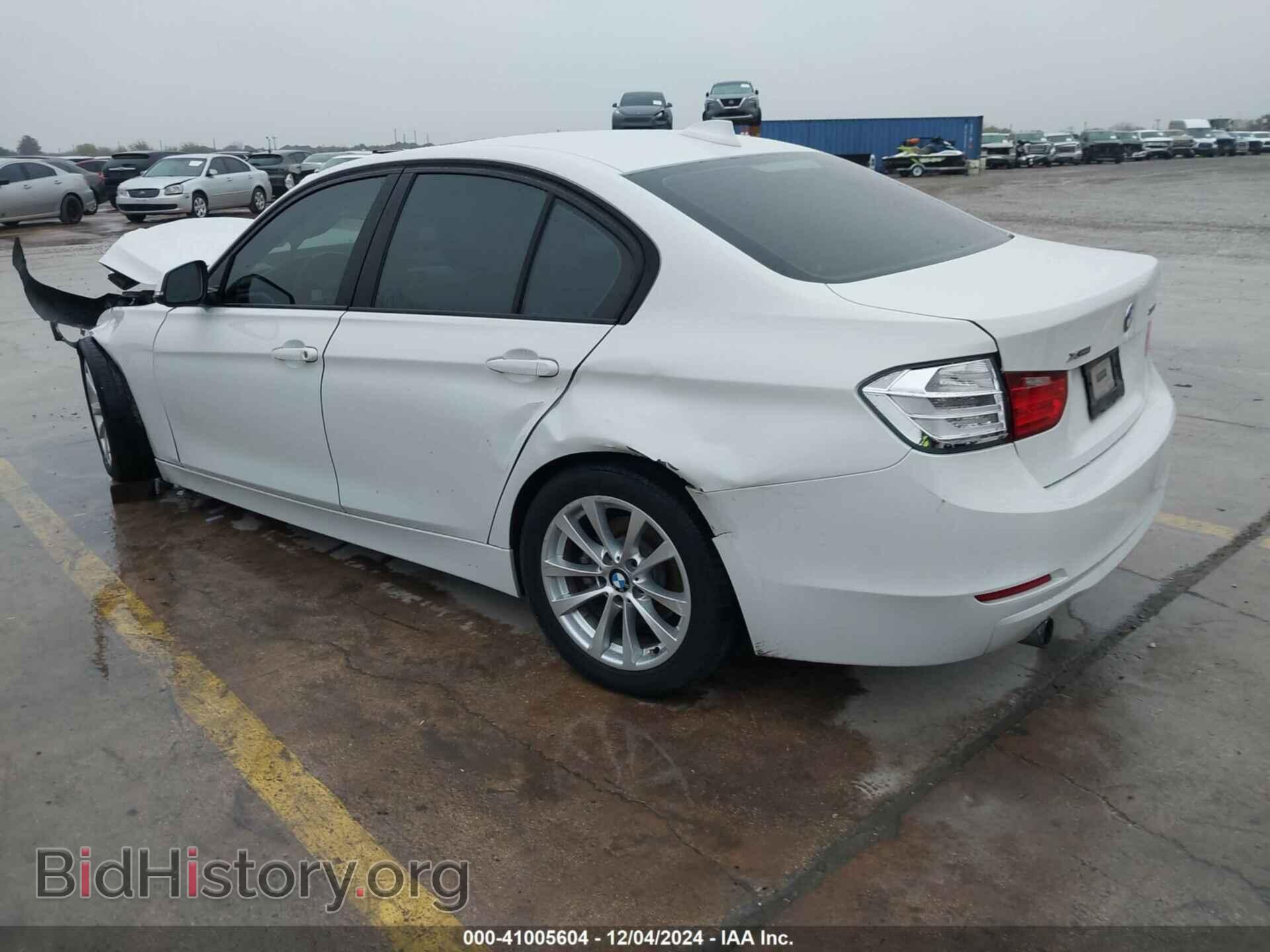 2015 BMW 320I - VIN: WBA3C3C59FK201998 - Фото 3