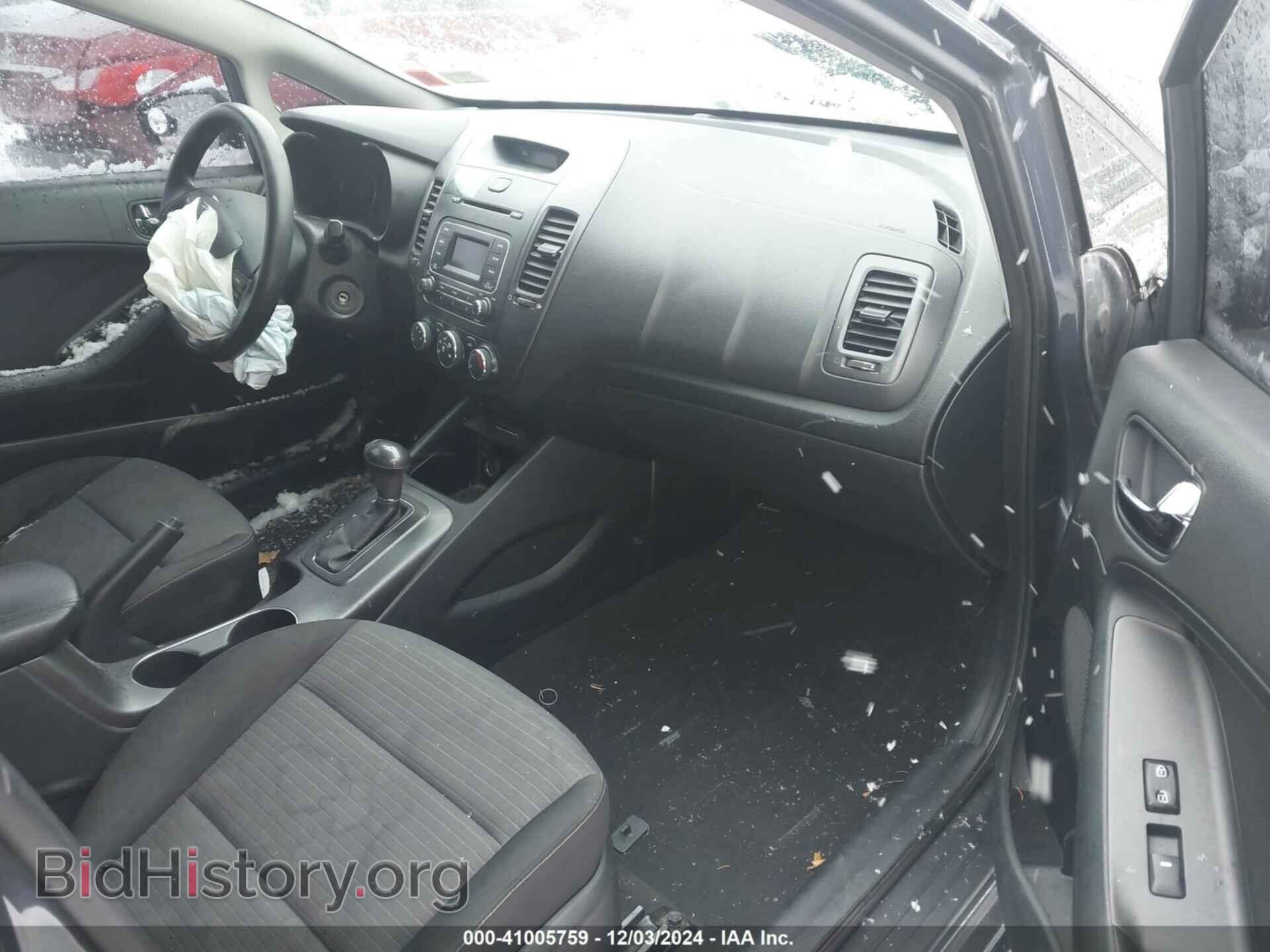 2015 KIA FORTE - VIN: KNAFX4A68F5411607 - Фото 5