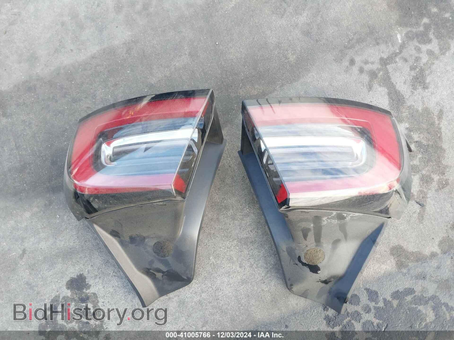 2023 TESLA MODEL Y - VIN: 7SAYGDED1PF940906 - Фото 24