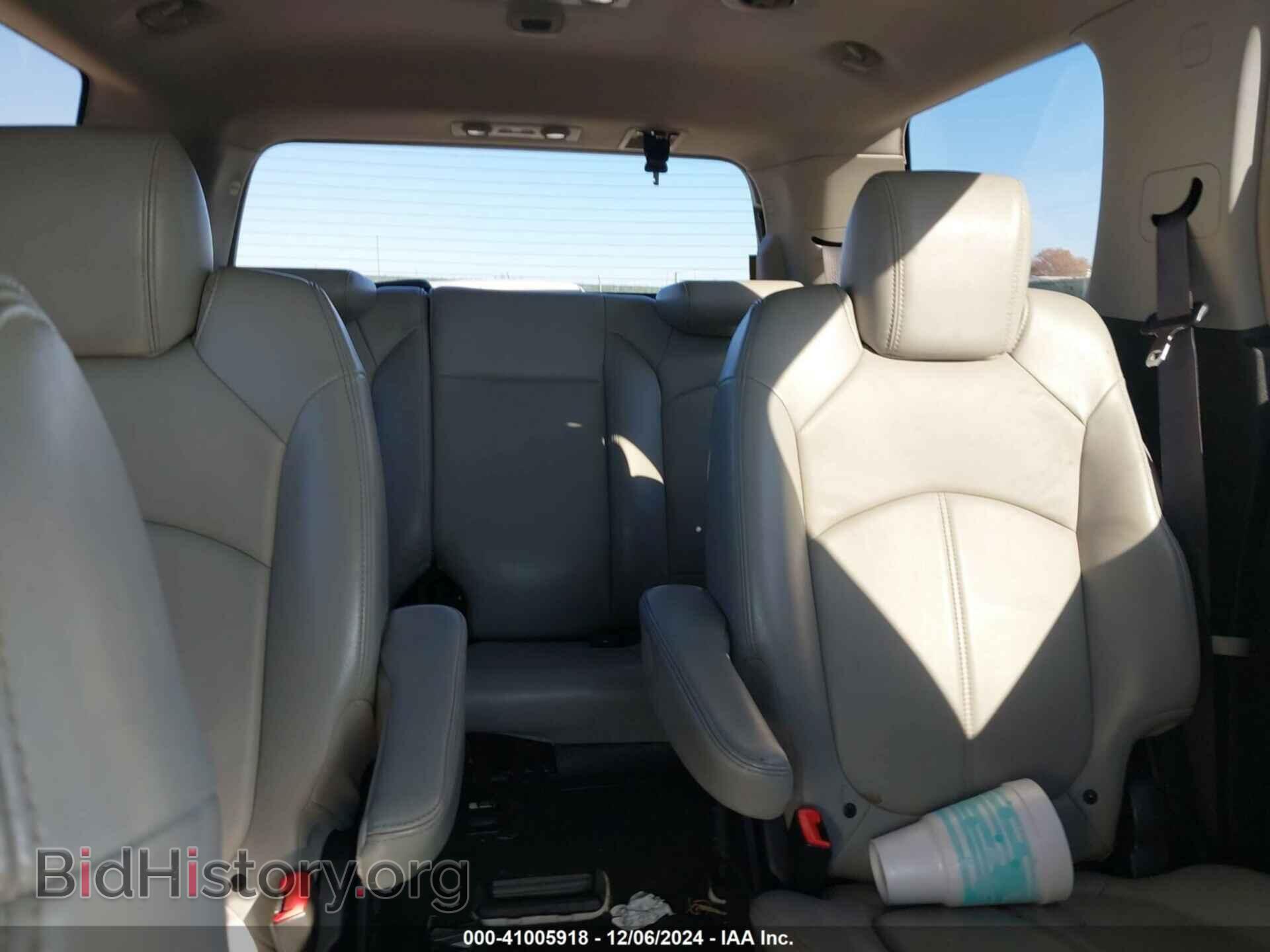 2007 GMC ACADIA - VIN: 1GKER33717J166784 - Фото 8