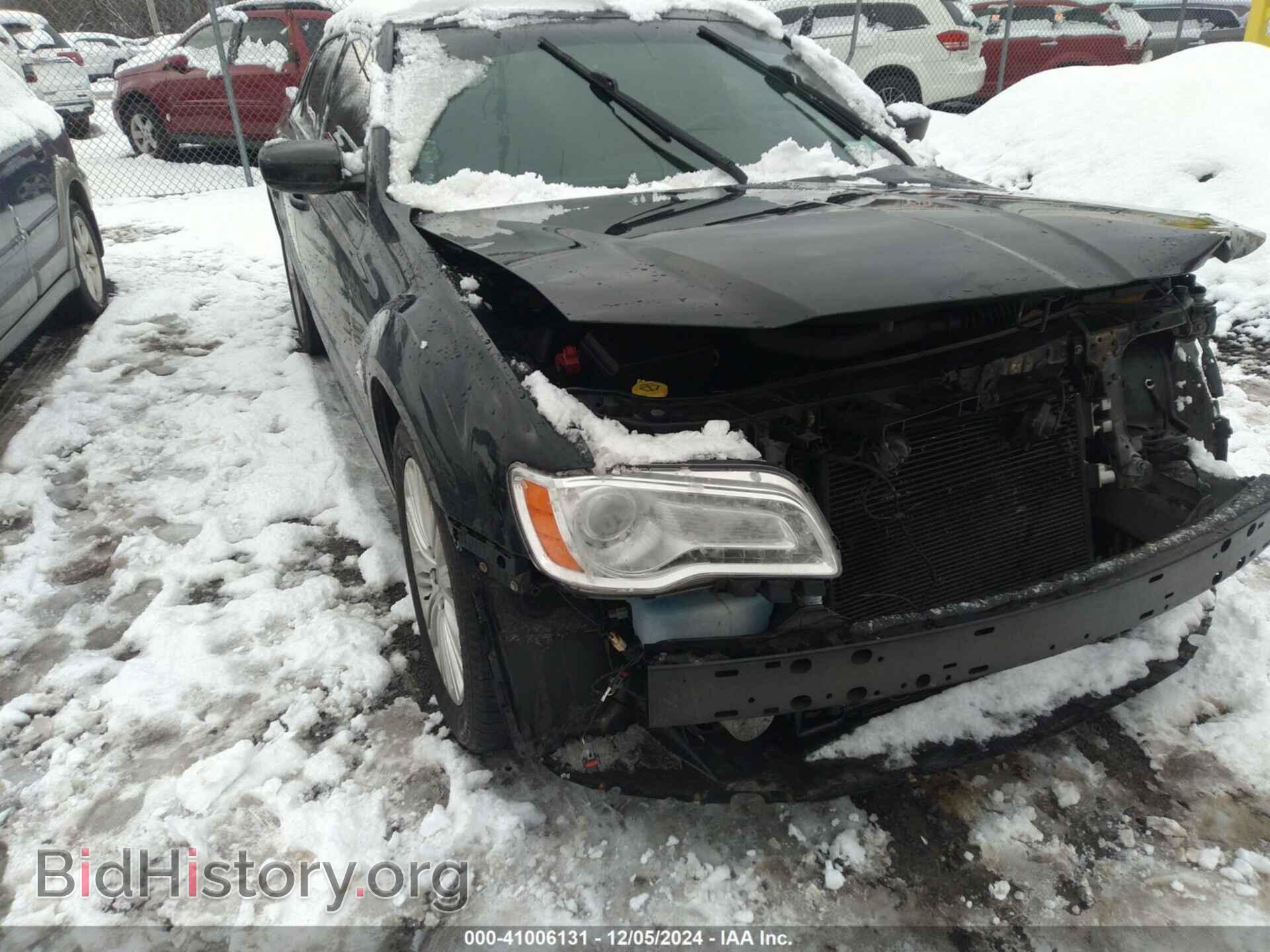 Фотография 2C3CCARG3EH381781 - CHRYSLER 300 2014