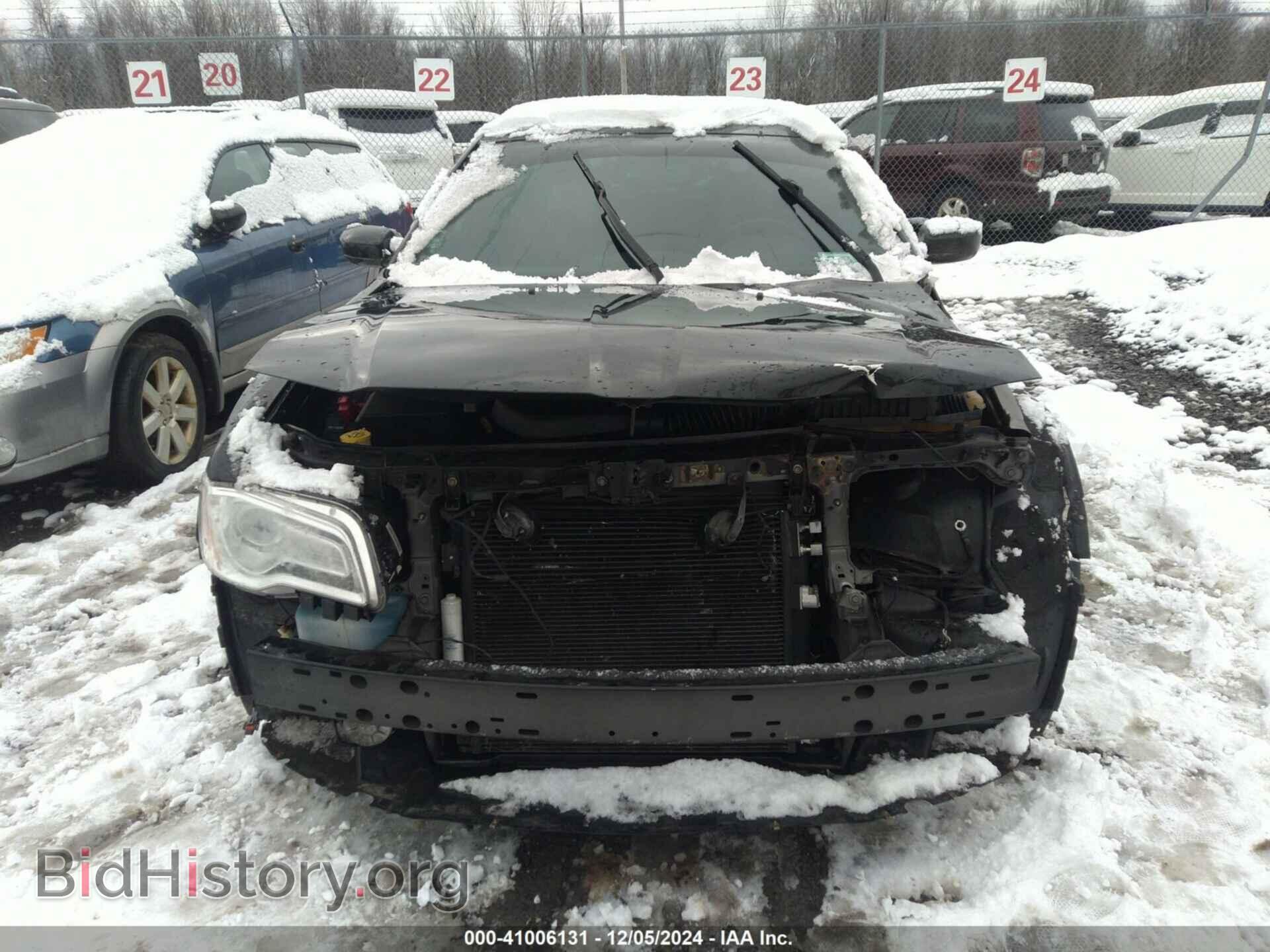 2014 CHRYSLER 300 - VIN: 2C3CCARG3EH381781 - Фото 13