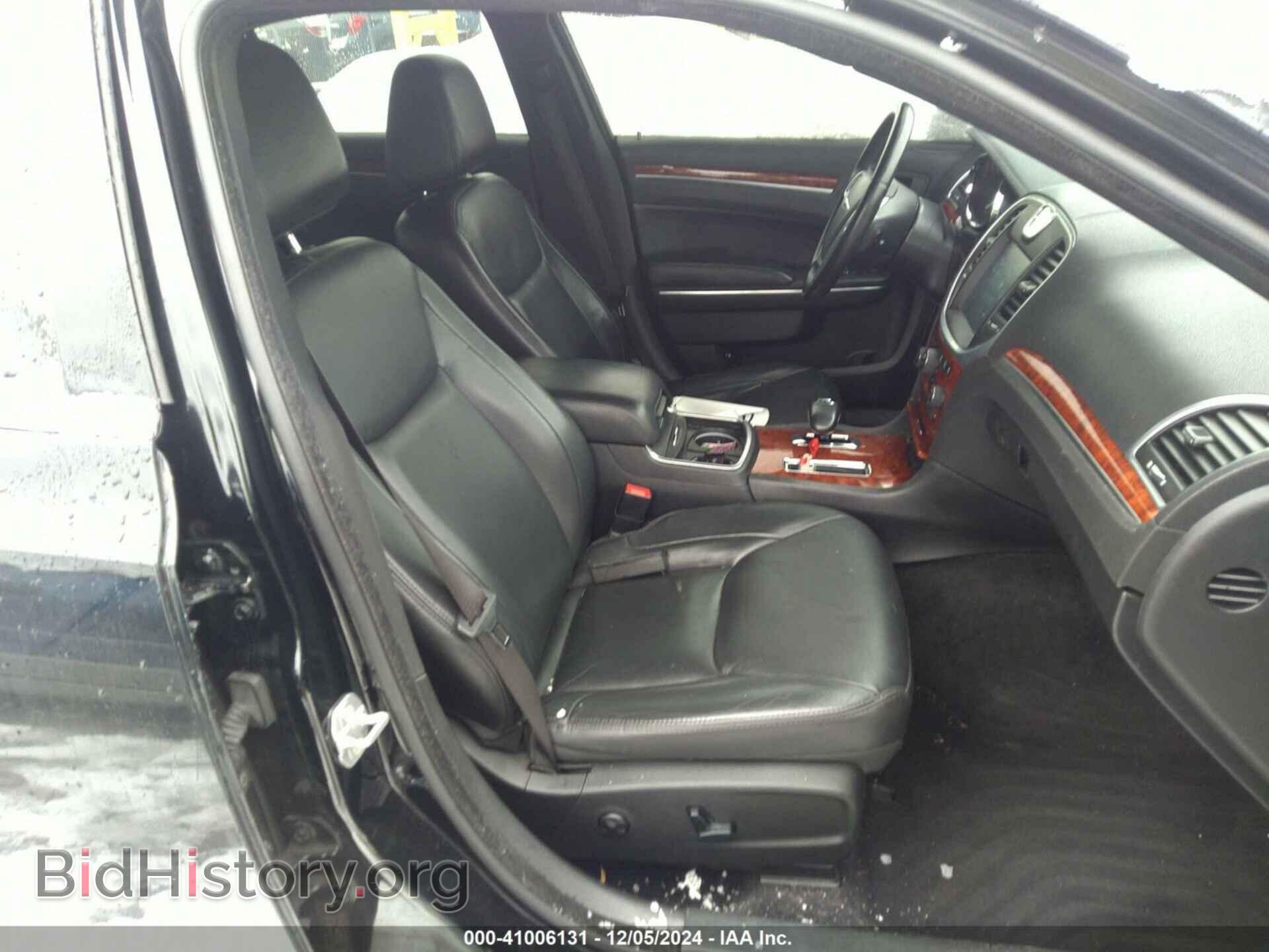 2014 CHRYSLER 300 - VIN: 2C3CCARG3EH381781 - Фото 5