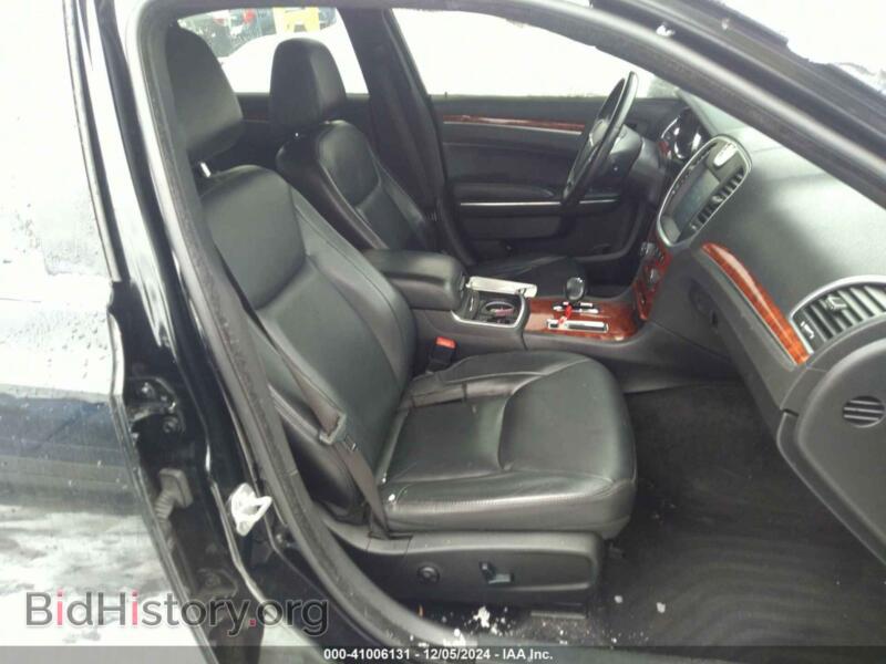 2014 Chrysler 300 (VIN 2C3CCARG3EH381781) — photo 5 of 18