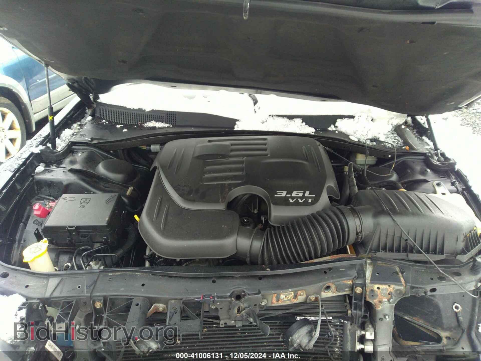 2014 CHRYSLER 300 - VIN: 2C3CCARG3EH381781 - Фото 10