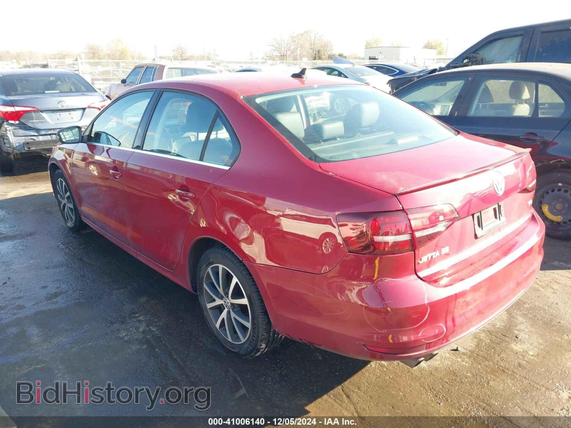 2017 VOLKSWAGEN JETTA - VIN: 3VWDB7AJ8HM270966 - Фото 3