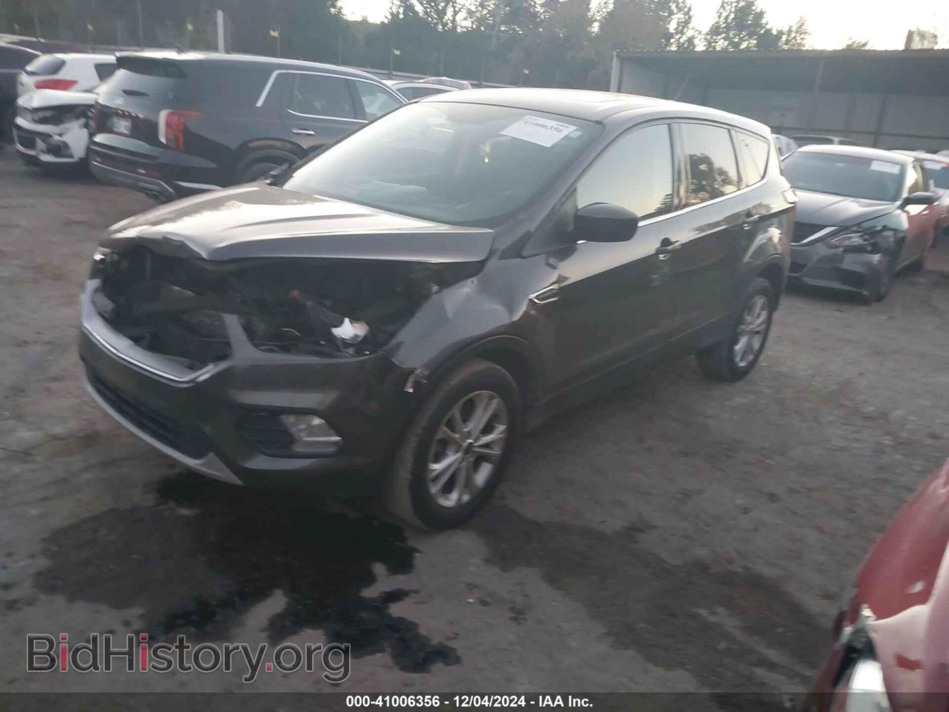 2017 FORD ESCAPE - VIN: 1FMCU9G95HUB08656 - Фото 2