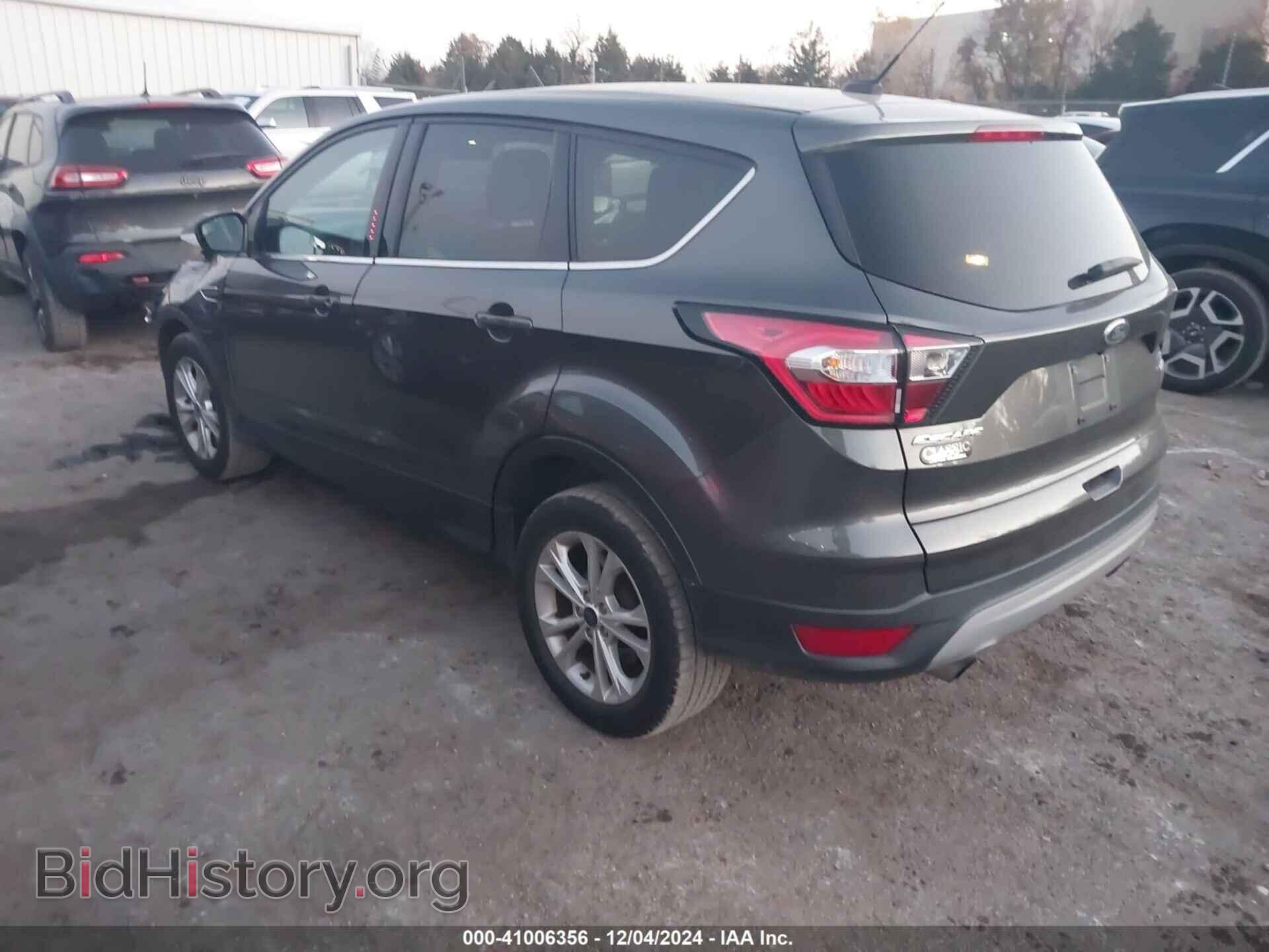 2017 FORD ESCAPE - VIN: 1FMCU9G95HUB08656 - Фото 3