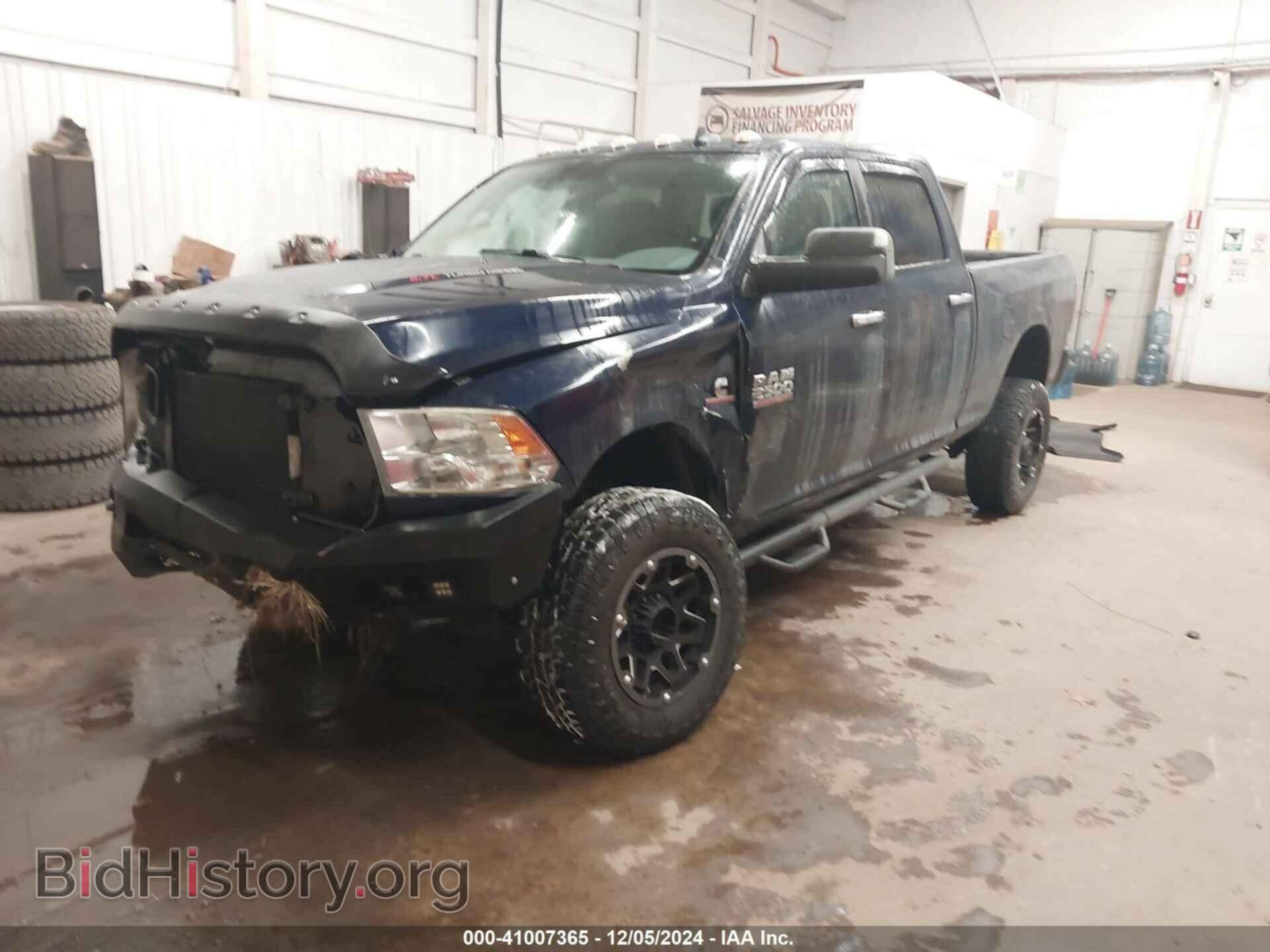 2018 RAM 2500 - VIN: 3C6UR5DLXJG233378 - Фото 2
