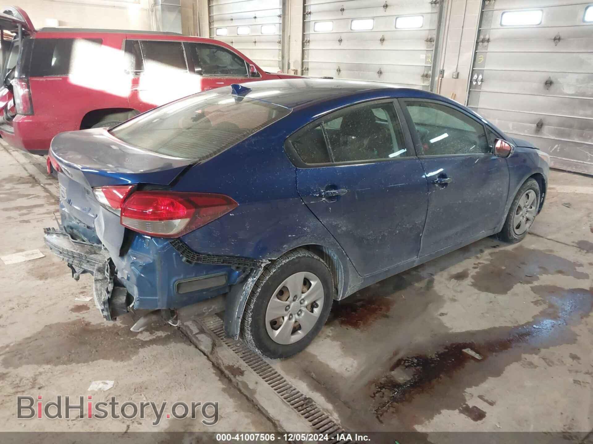 2017 KIA FORTE - VIN: 3KPFK4A74HE017863 - Фото 4