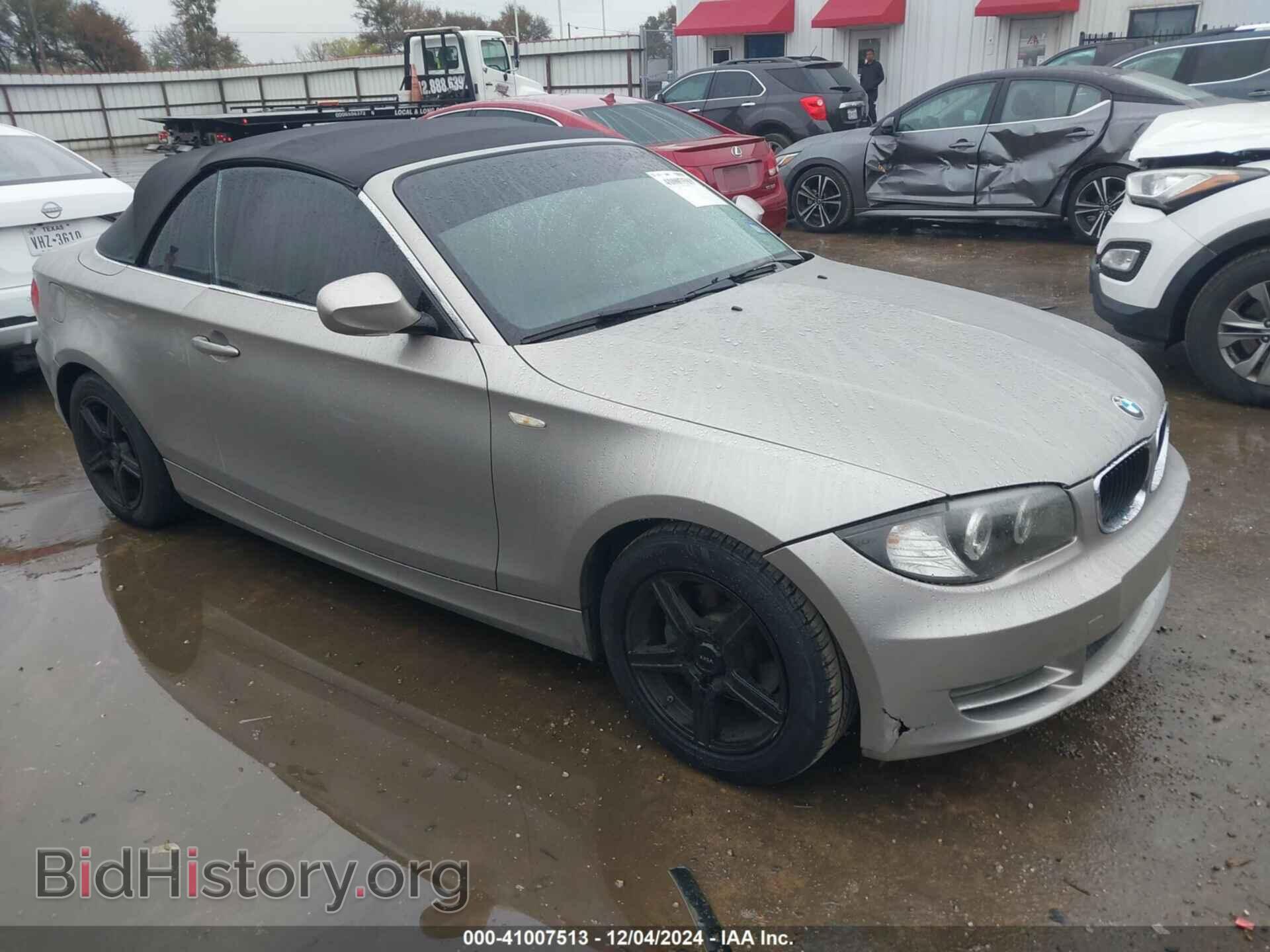 Фотография WBAUL7C53BVM80806 - BMW 128I 2011